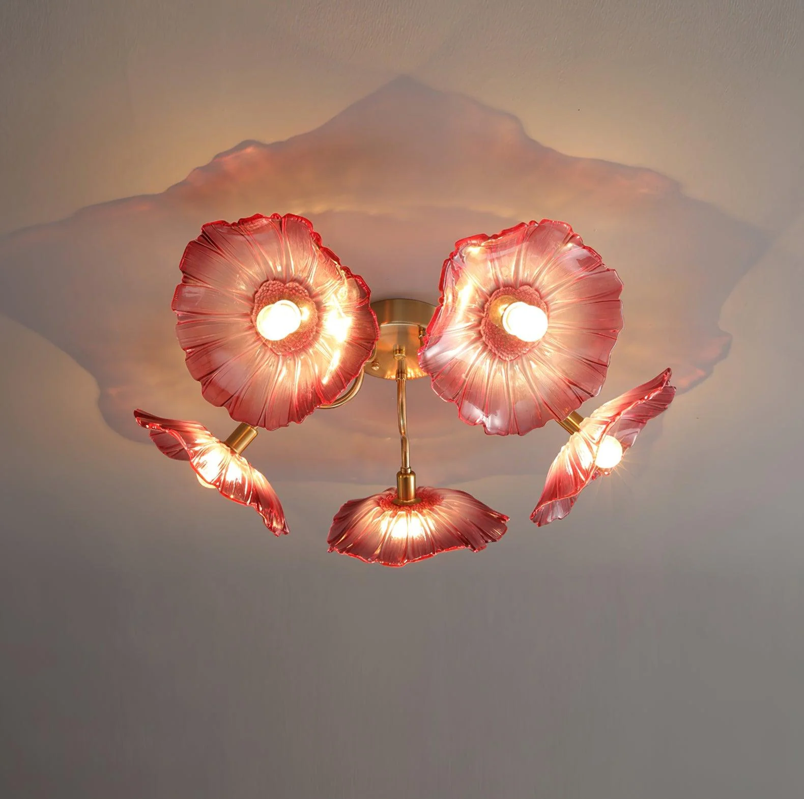 Solara Ceiling Lamp Leaf Glass with Brass Elegant - Image 25
