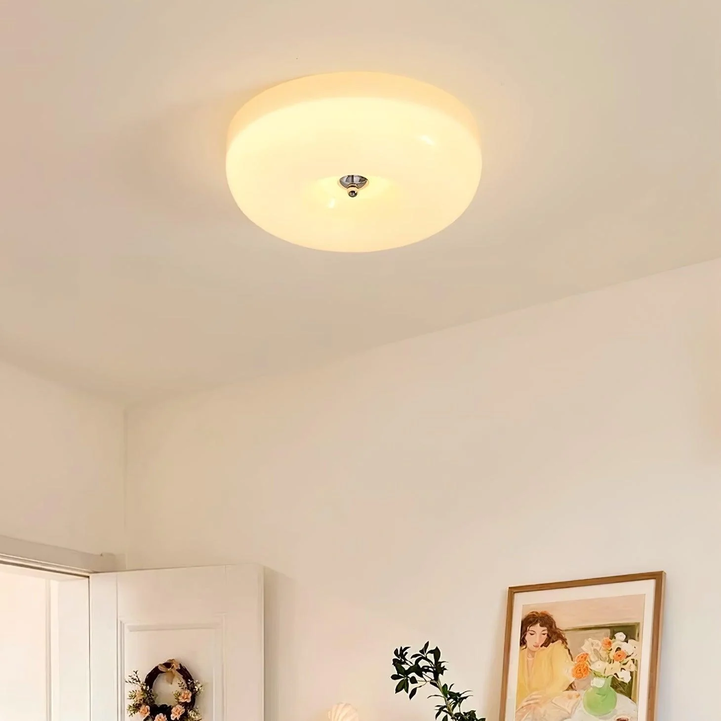 Solara Chandelier Cream Pudding with Blown Glass - Image 19