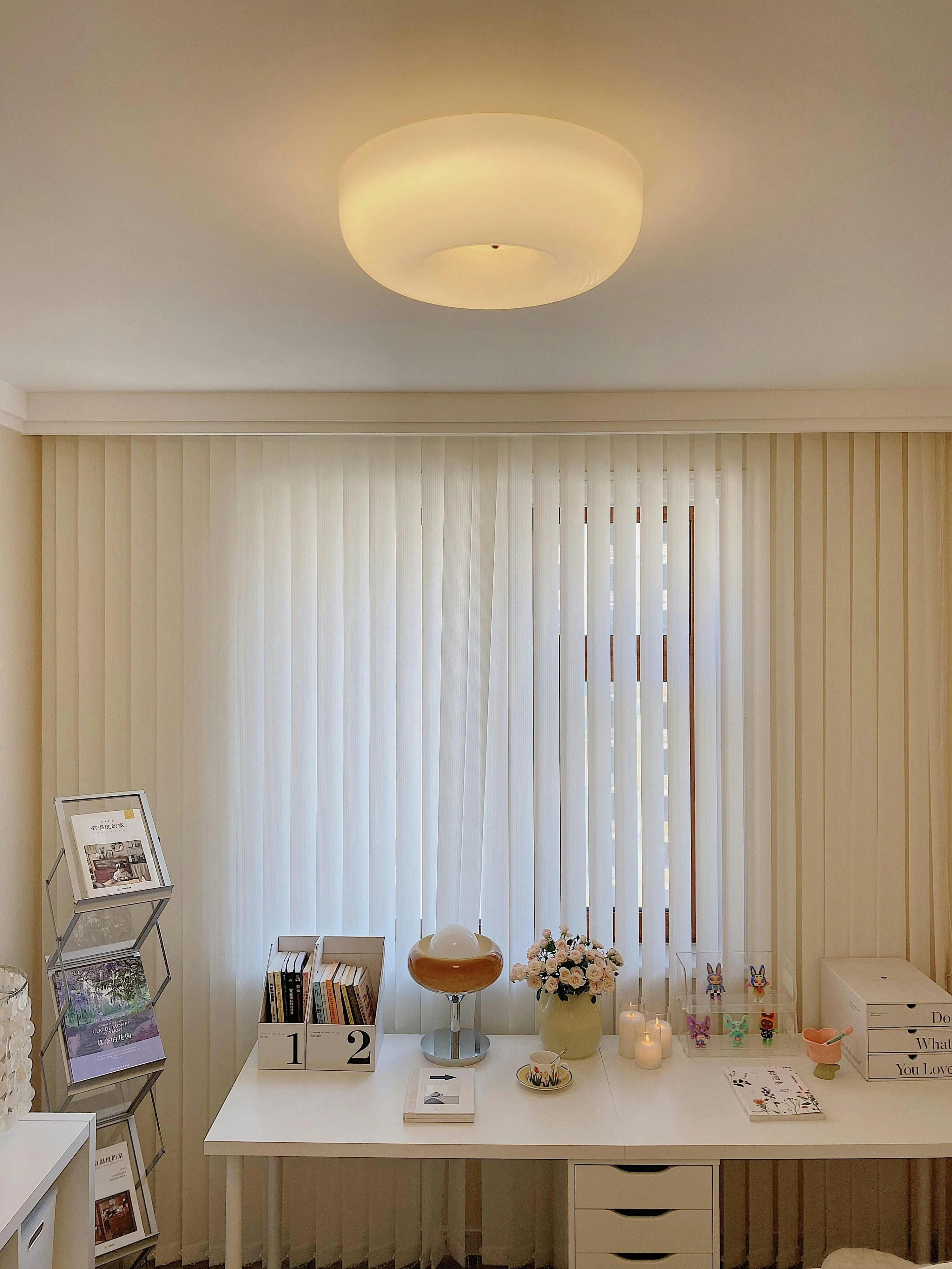 Solara Chandelier Cream Pudding with Blown Glass - Image 29