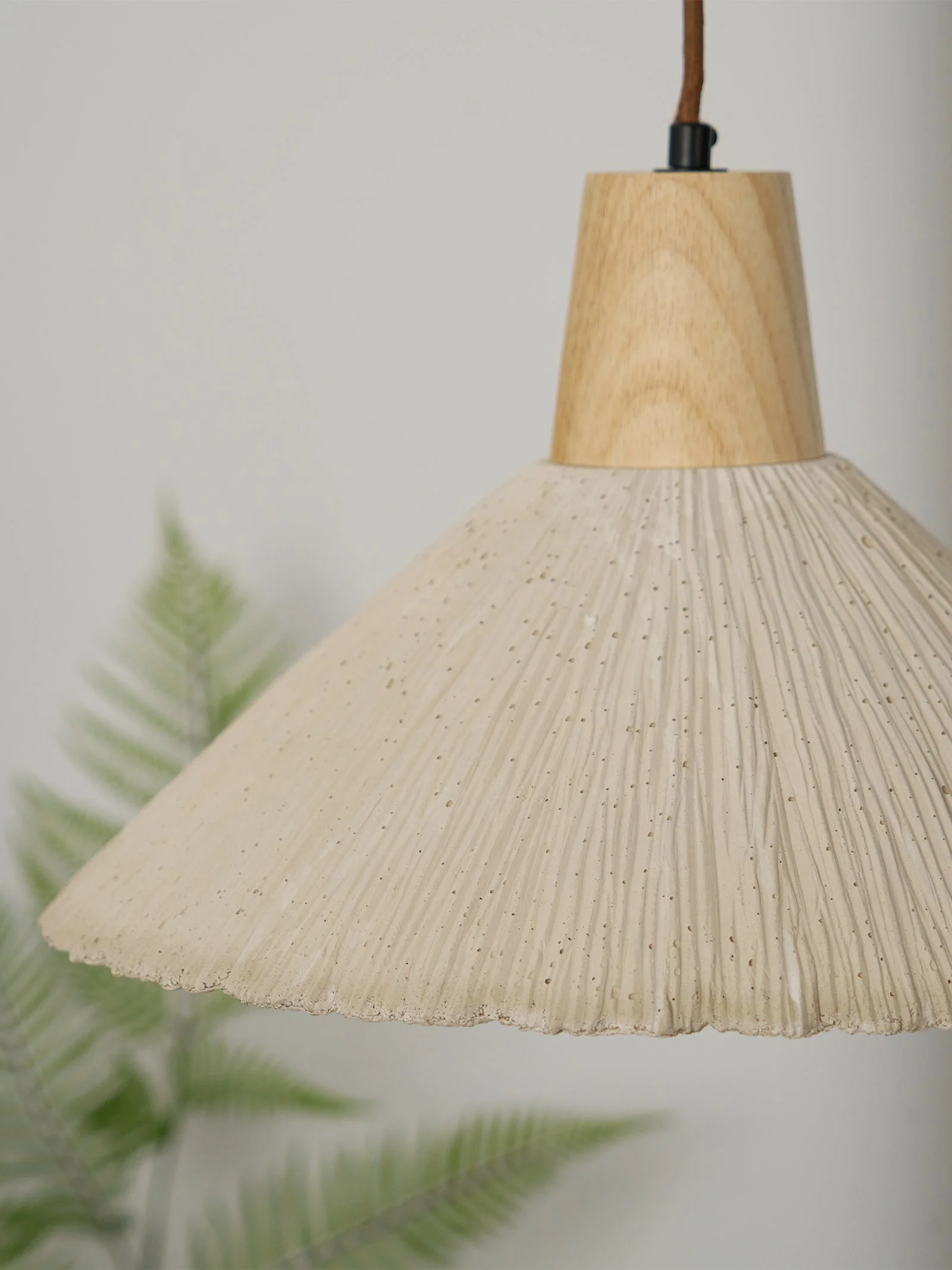 Solara Pendant Lamp Concrete Pleated - Image 27