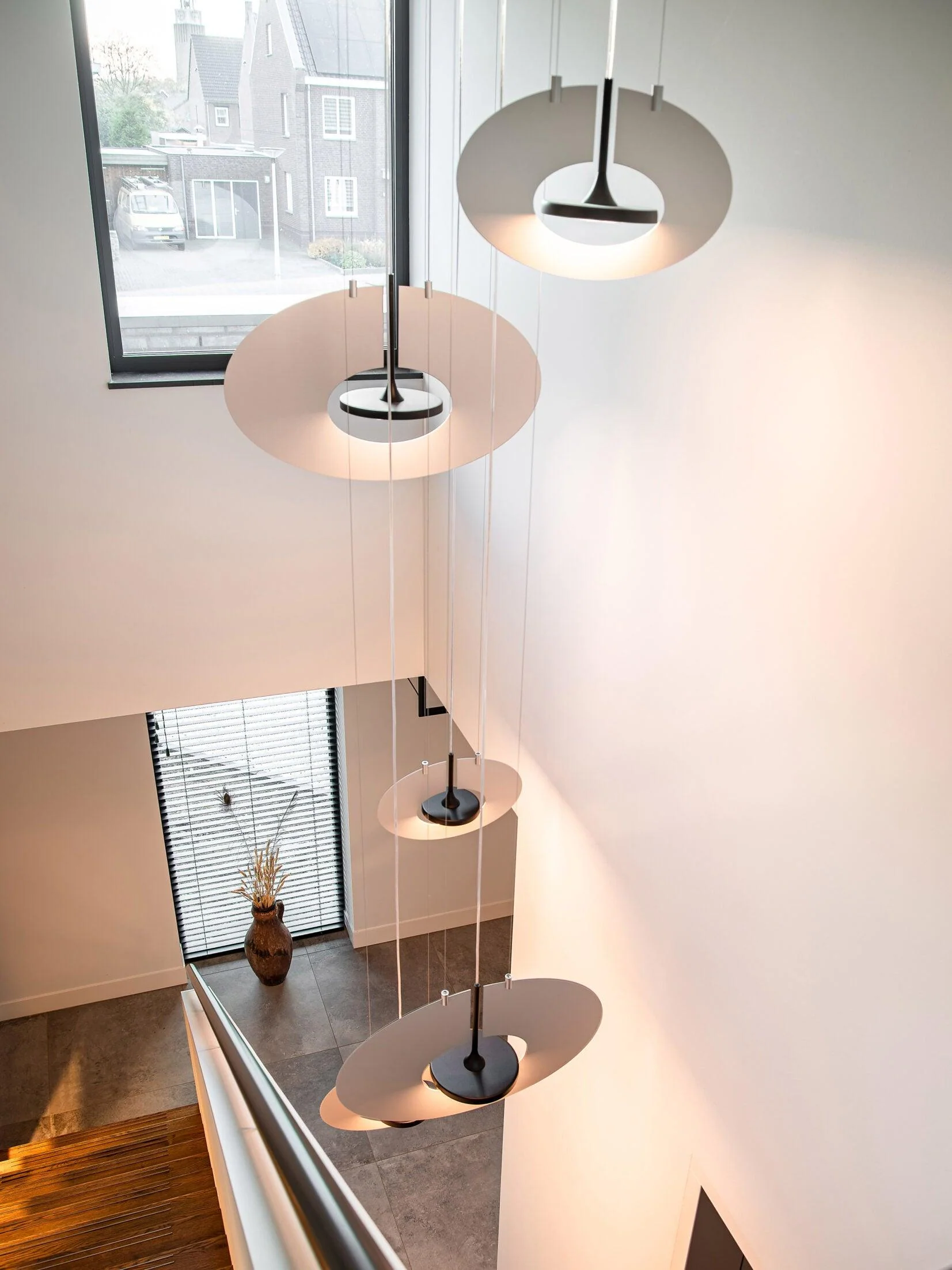 Solara Pendant Lamp Oval Ring Geometric - Image 11