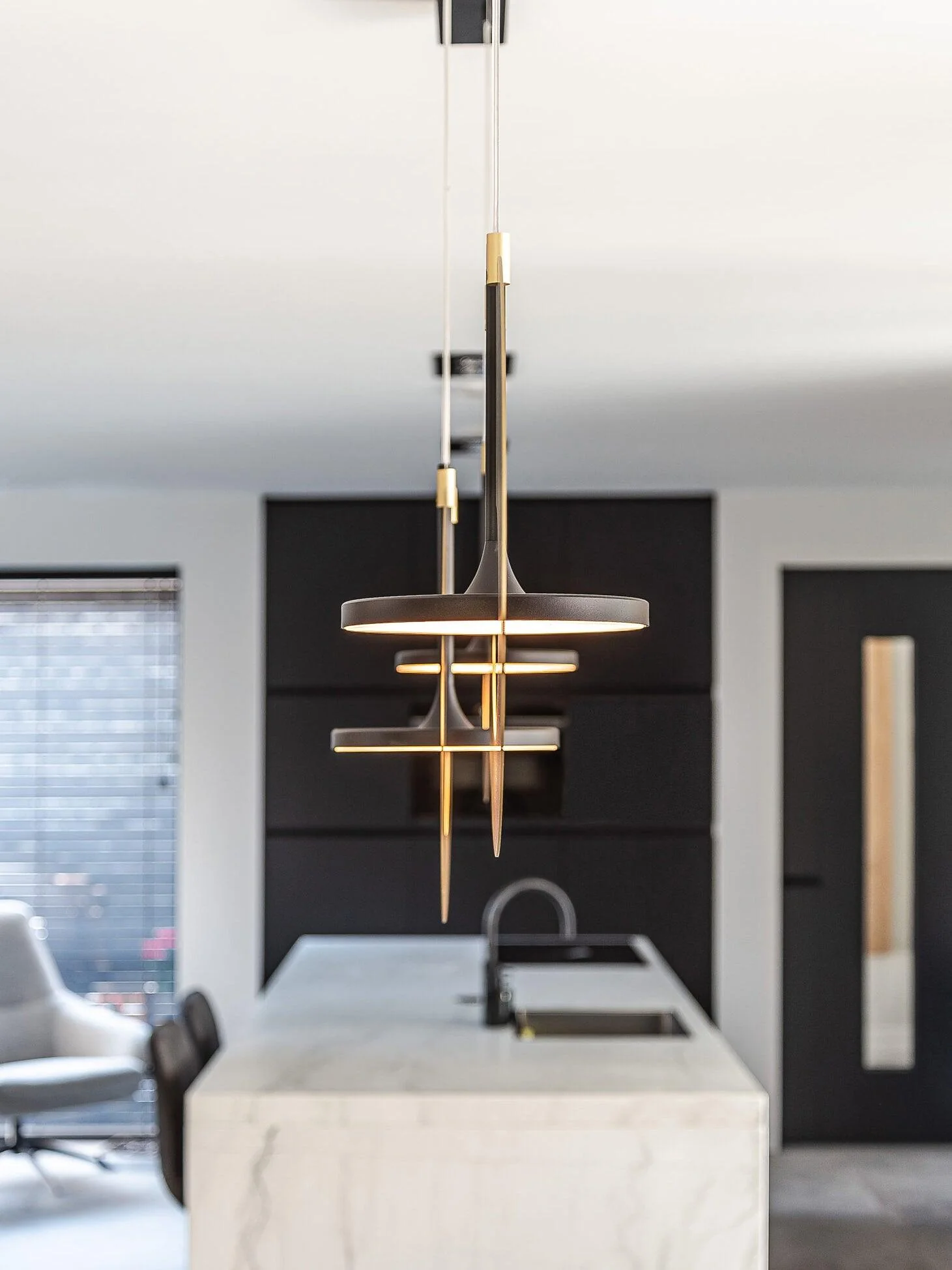 Solara Pendant Lamp Oval Ring Geometric - Image 17