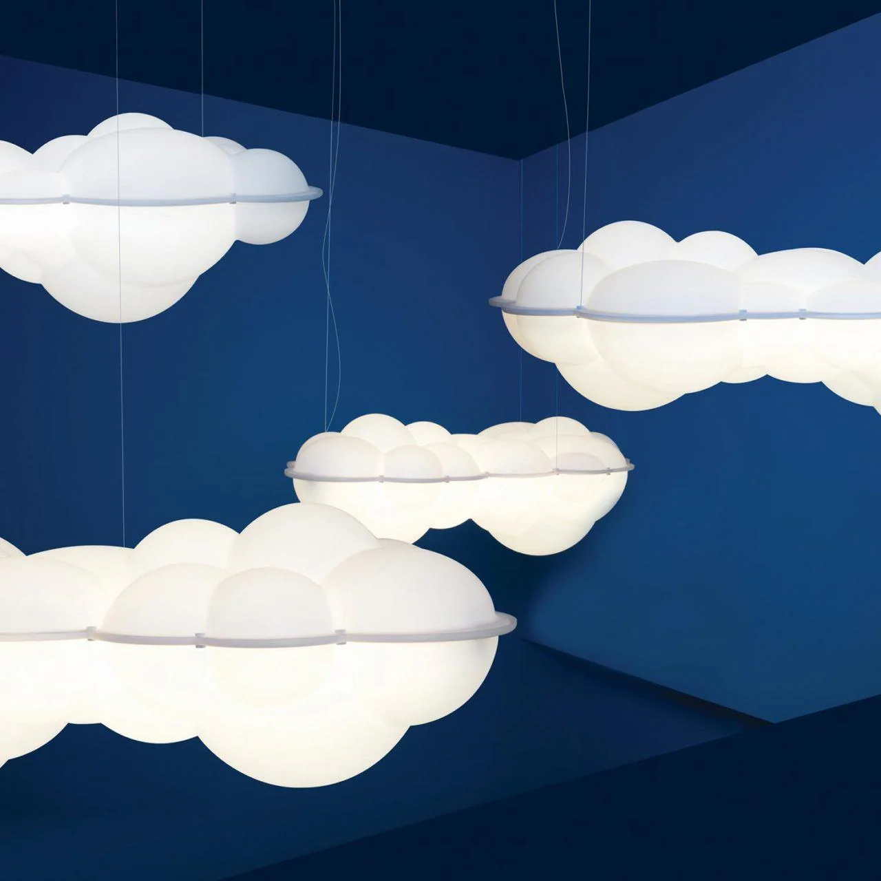 Solvian PE Artistic Pendant Lamp - Image 7