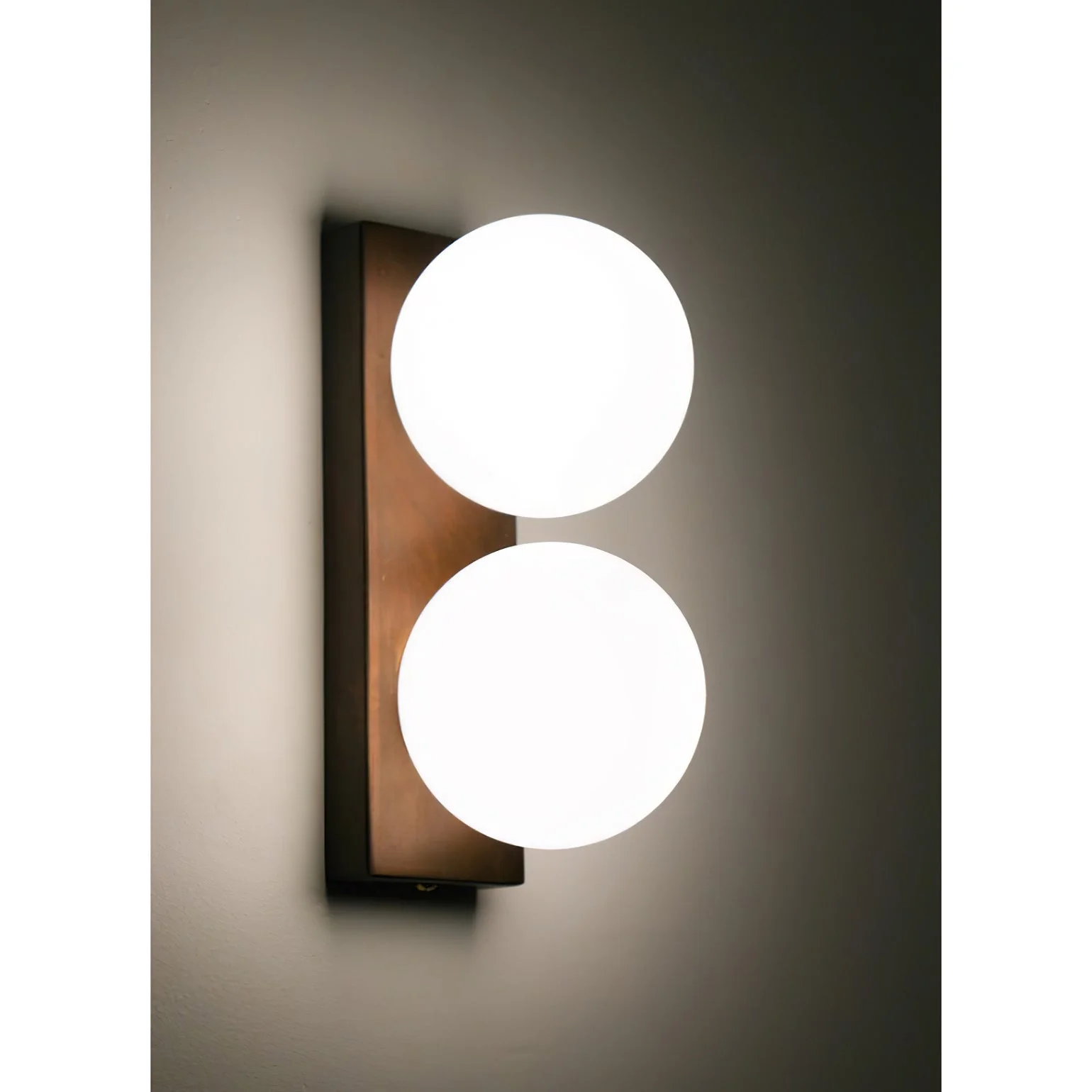 Sprite Contemporary Glass Wall Light - Image 13