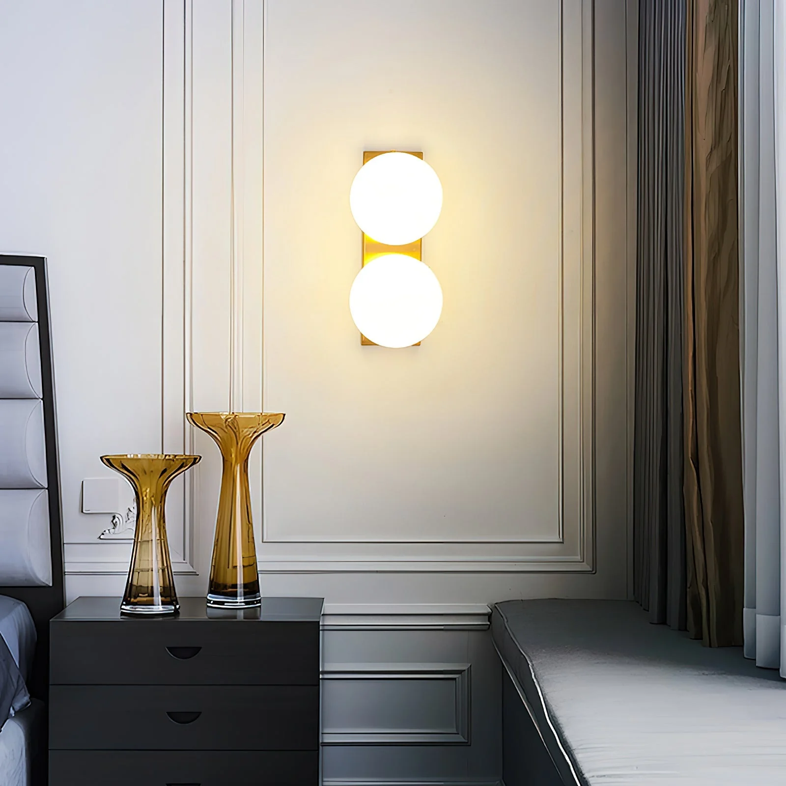 Sprite Contemporary Glass Wall Light - Image 3