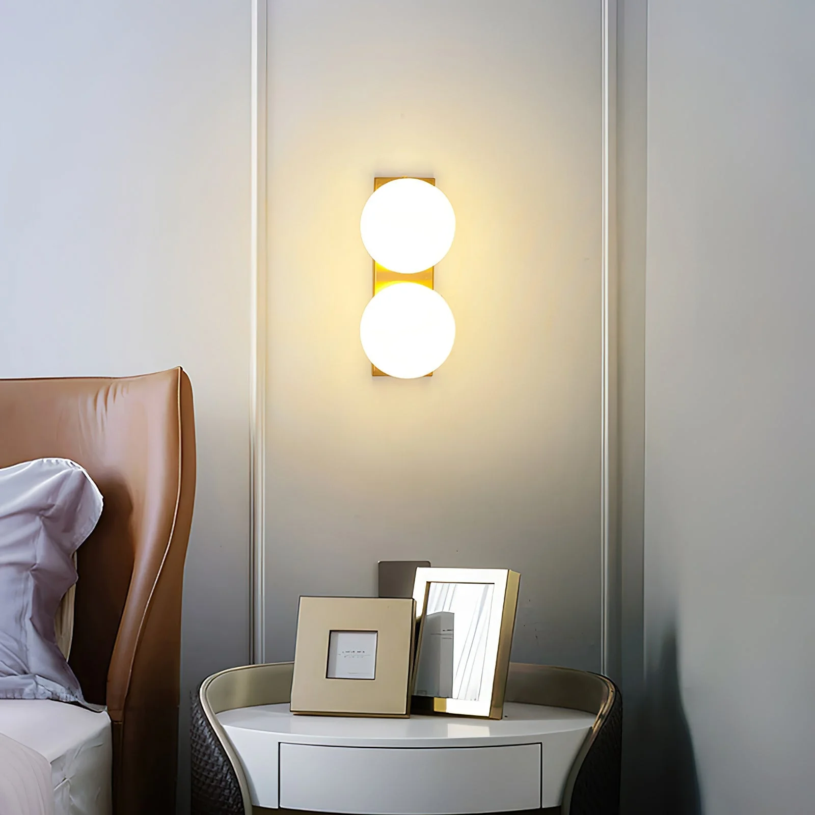 Sprite Contemporary Glass Wall Light - Image 4