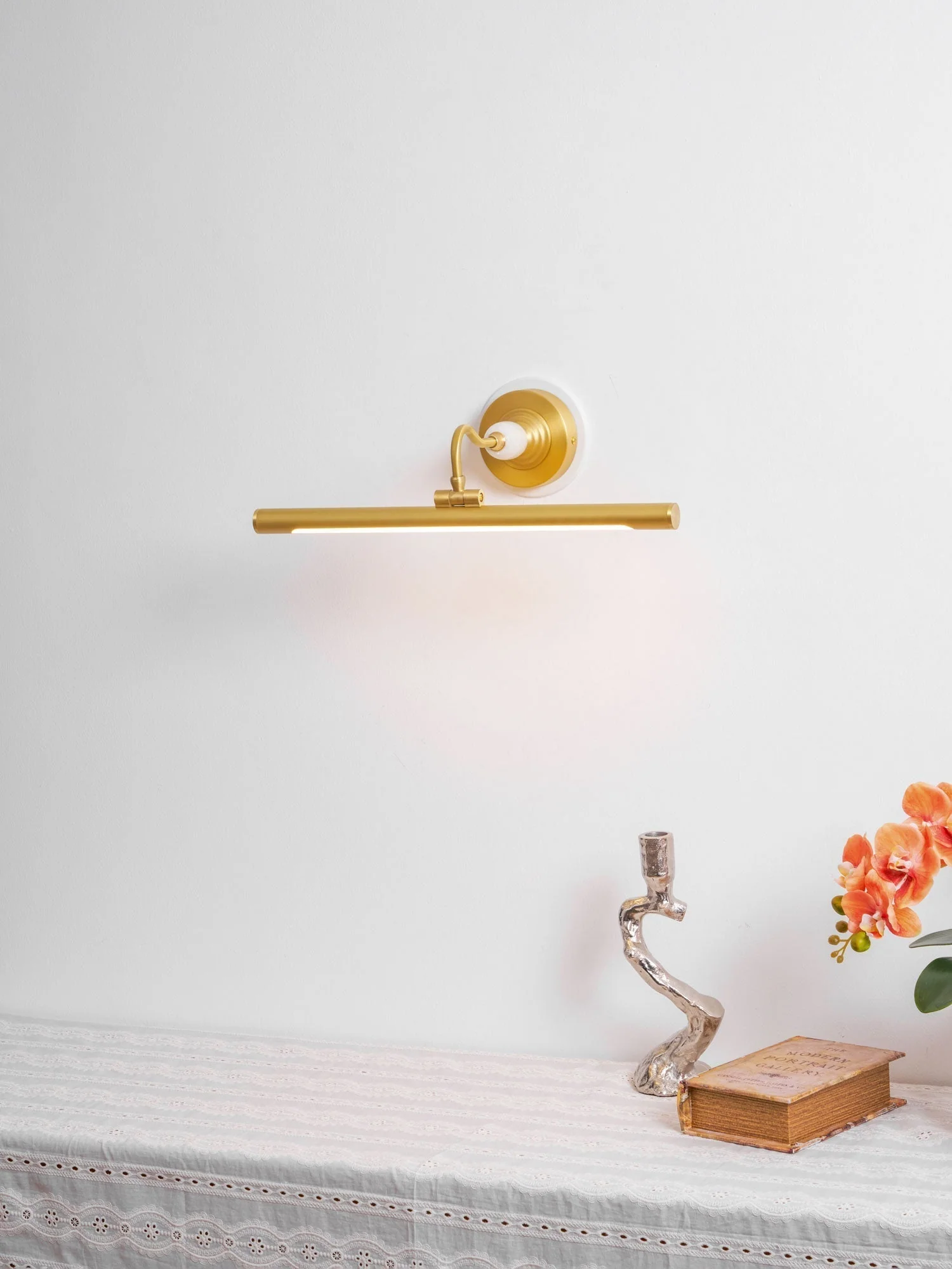 Stellar Elegance Art Linear Wall Light - Image 19