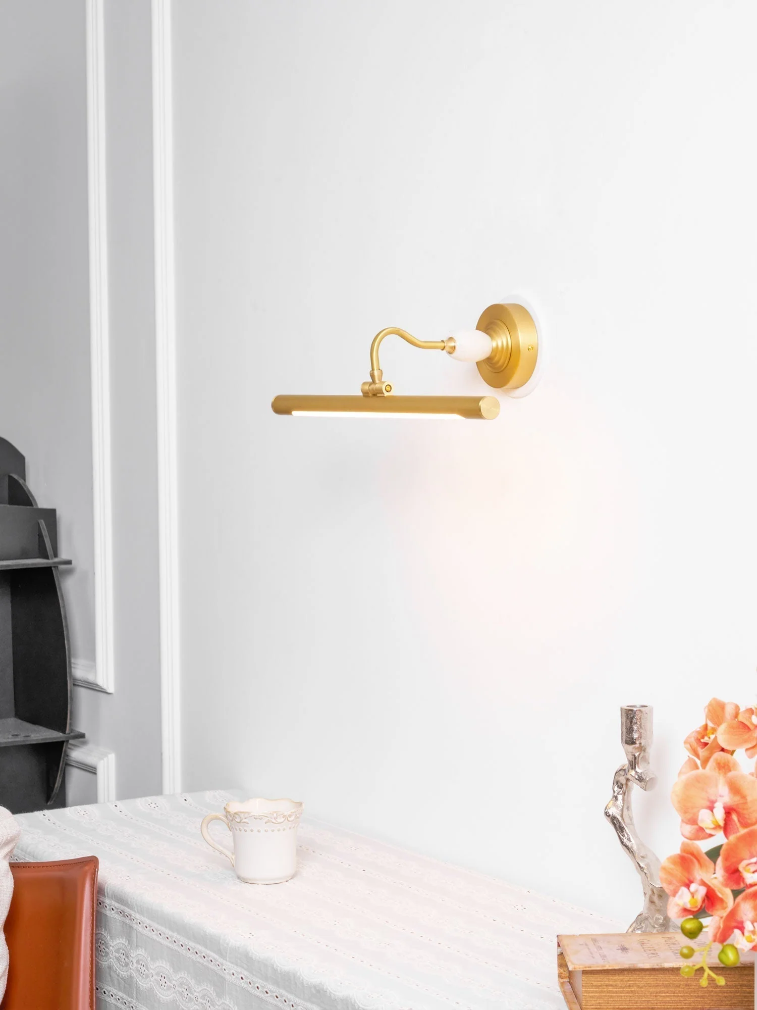 Stellar Elegance Art Linear Wall Light - Image 29