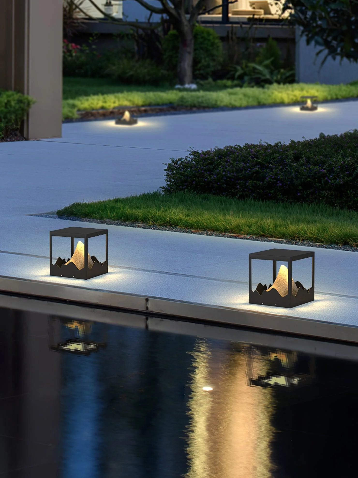 Summit Rustic Resin Outdoor Light - Image 19