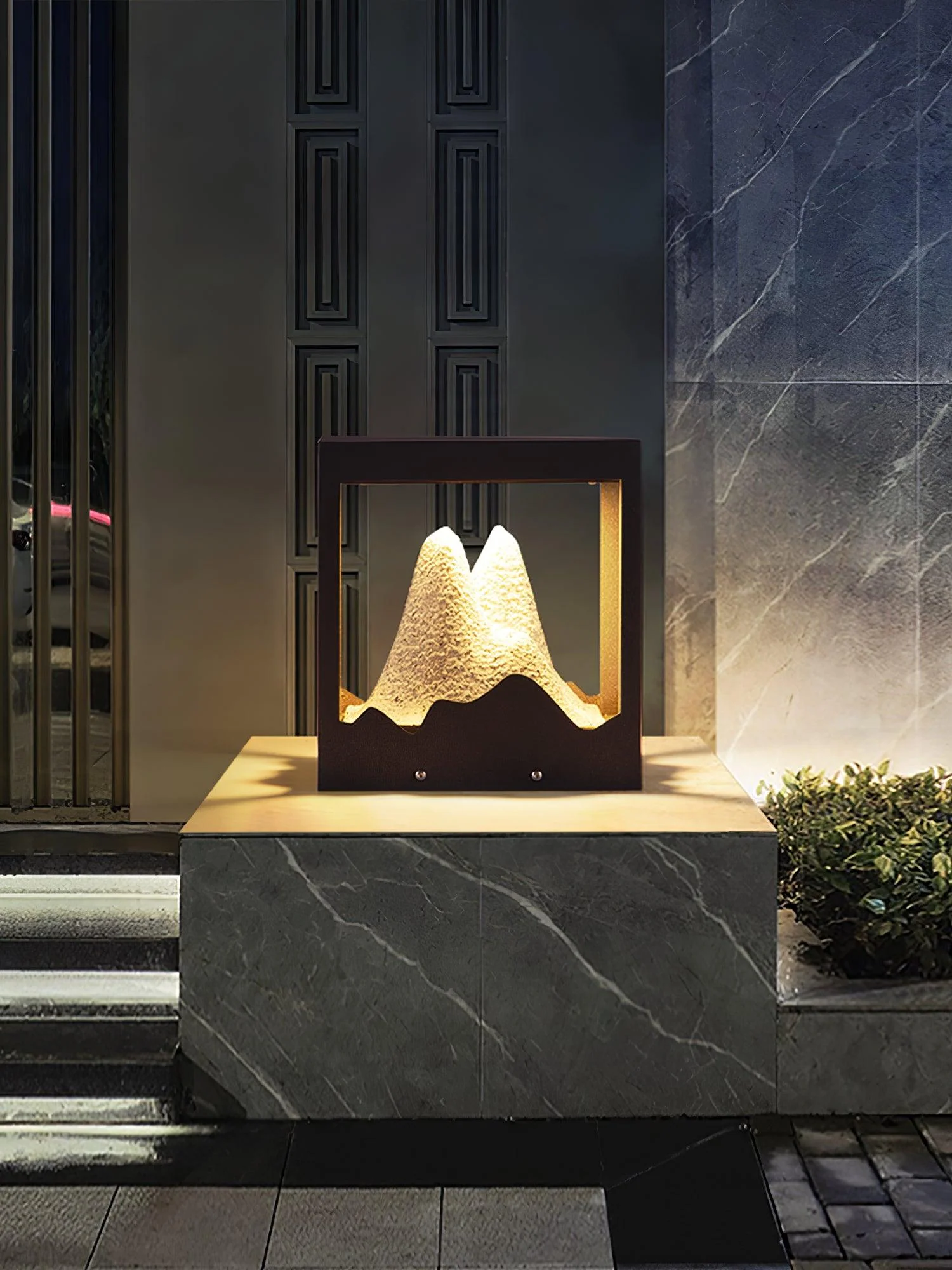 Summit Rustic Resin Outdoor Light - Image 8