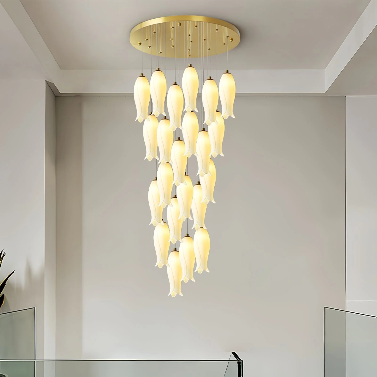 Sylirion Alabaster Brass Chandelier - Image 4
