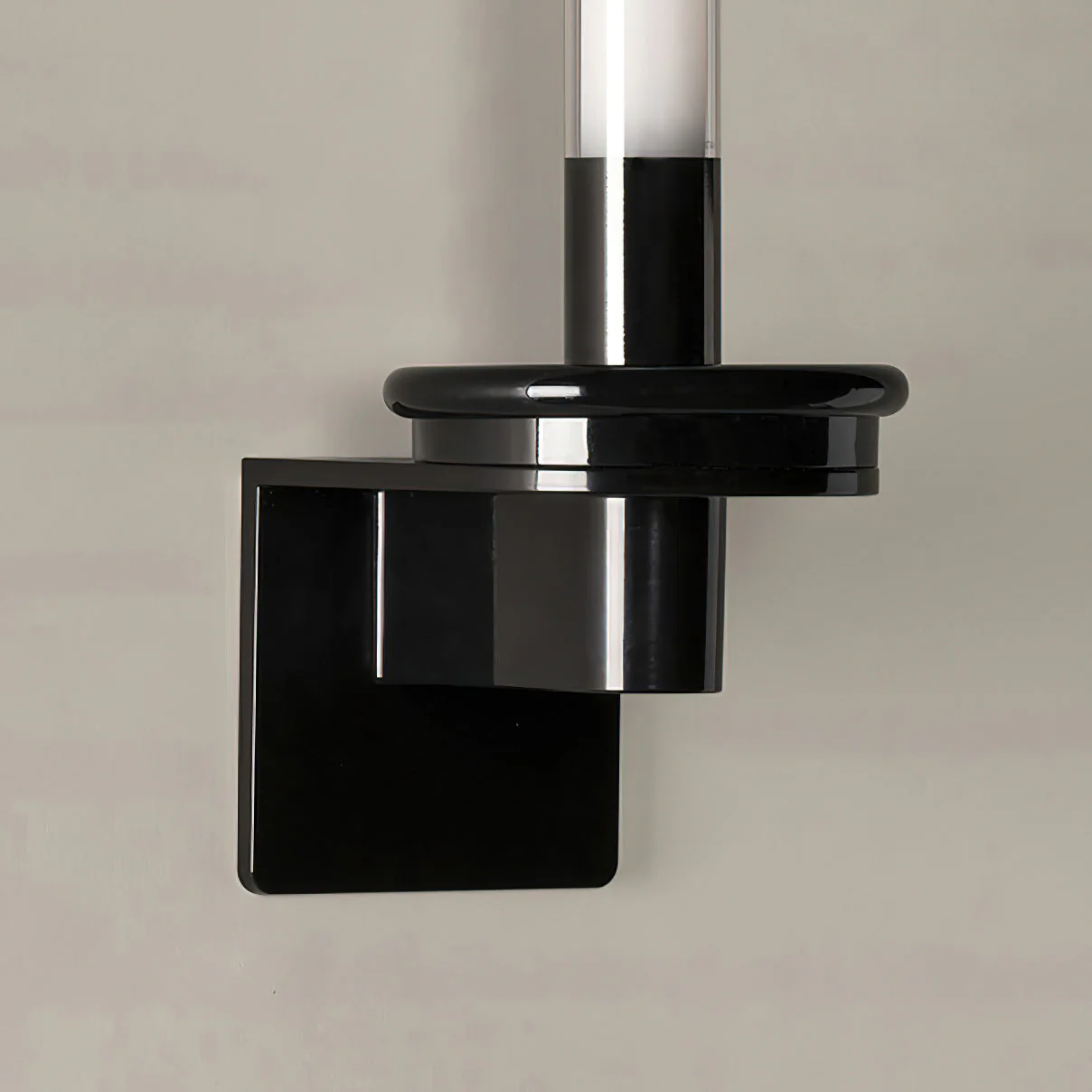 Sylvestrina Modern PC Wall Light - Image 15