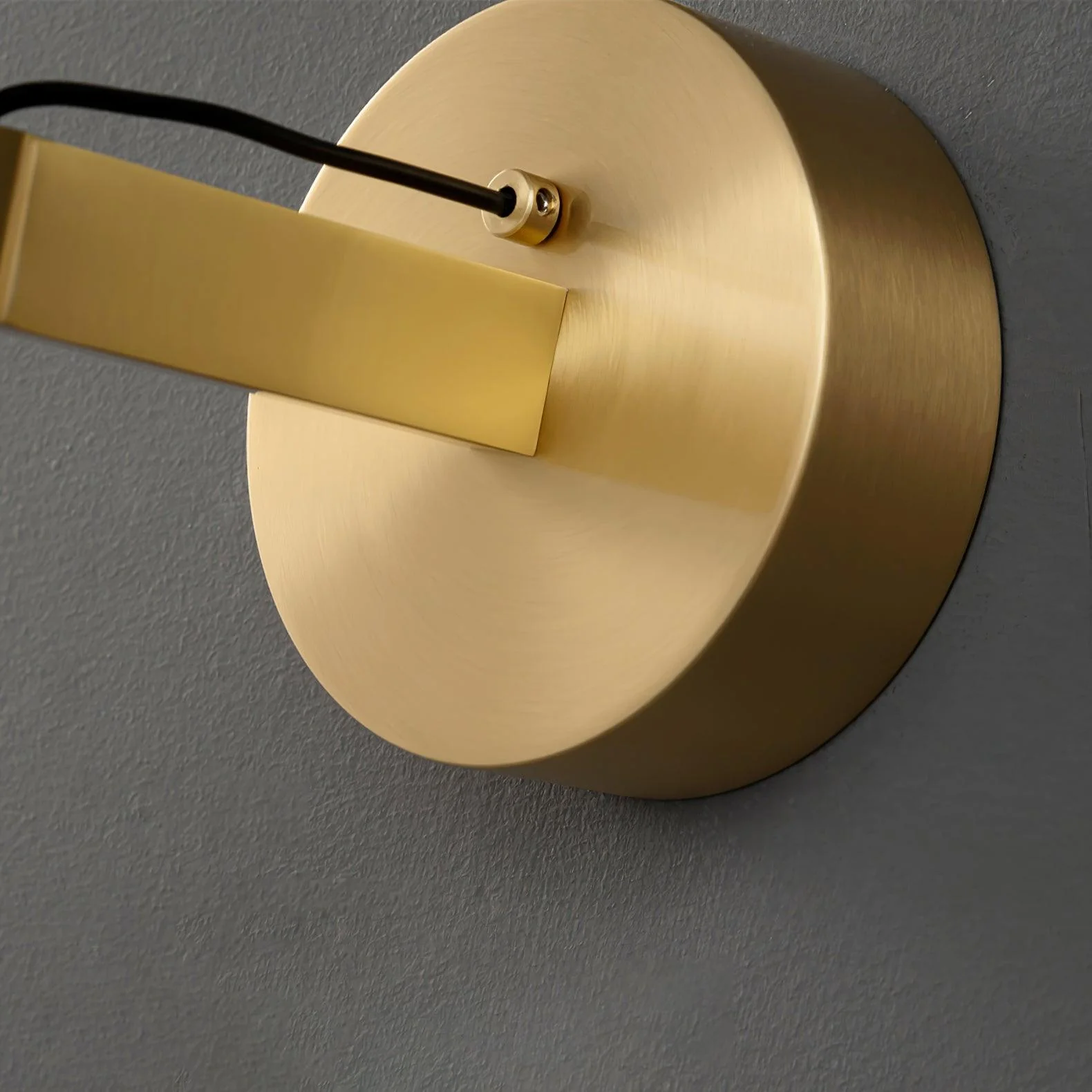 Thomasina Modern Minimalist Line Brass Wall Light - Image 8