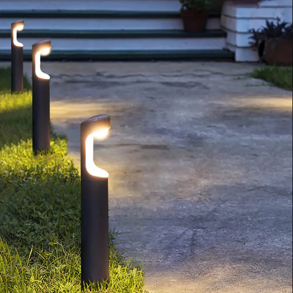 Thresher Modern Moon Outdoor Post Light - Image 5