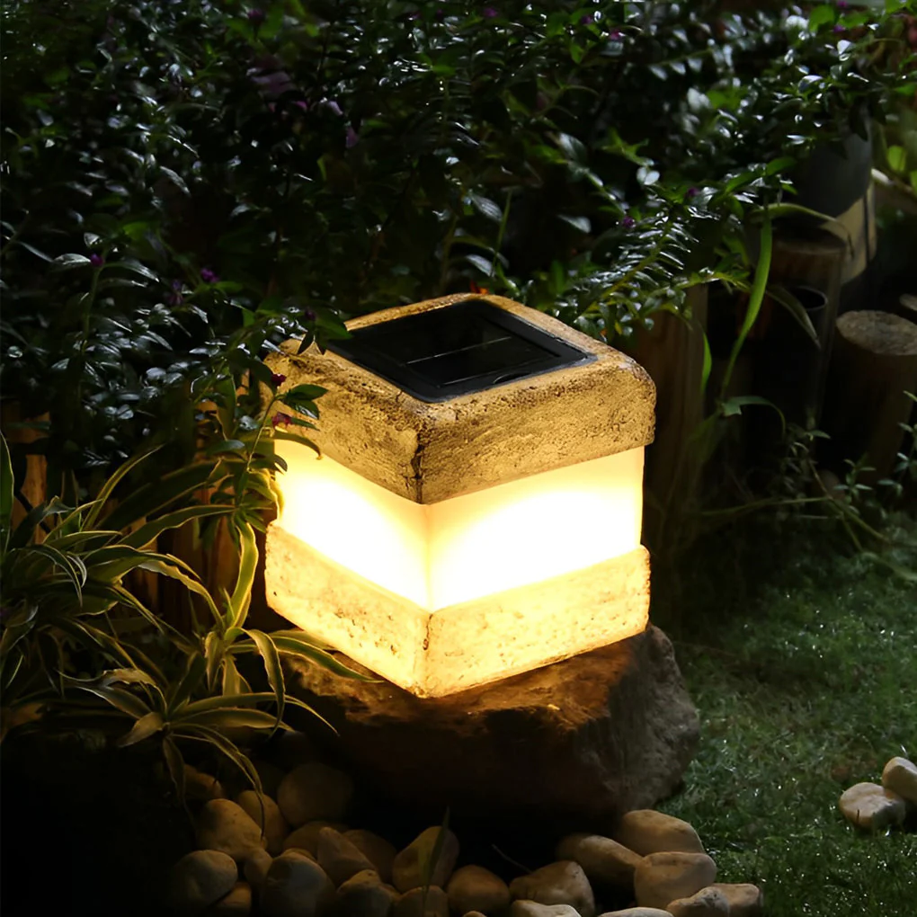Thunder Sleek Square Solar Resin  Garden Lamp - Image 2