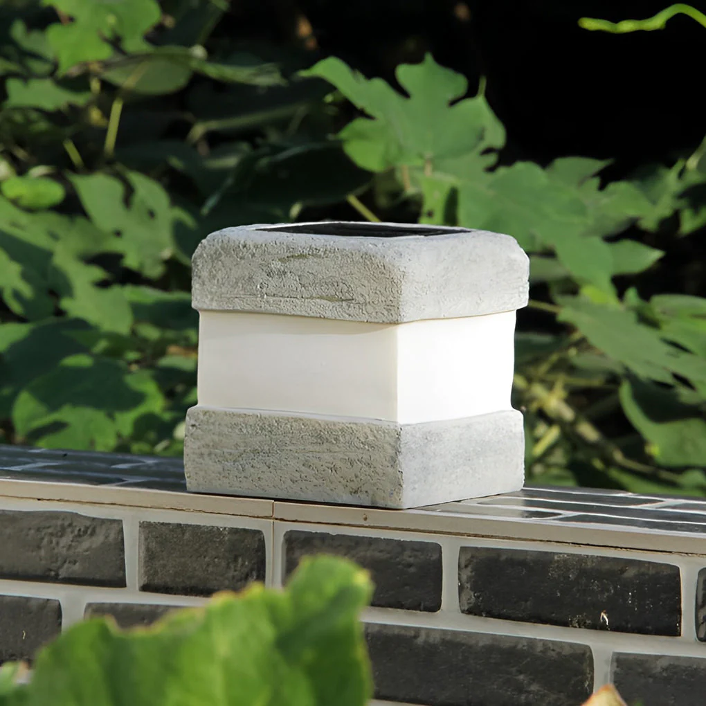 Thunder Sleek Square Solar Resin  Garden Lamp - Image 6
