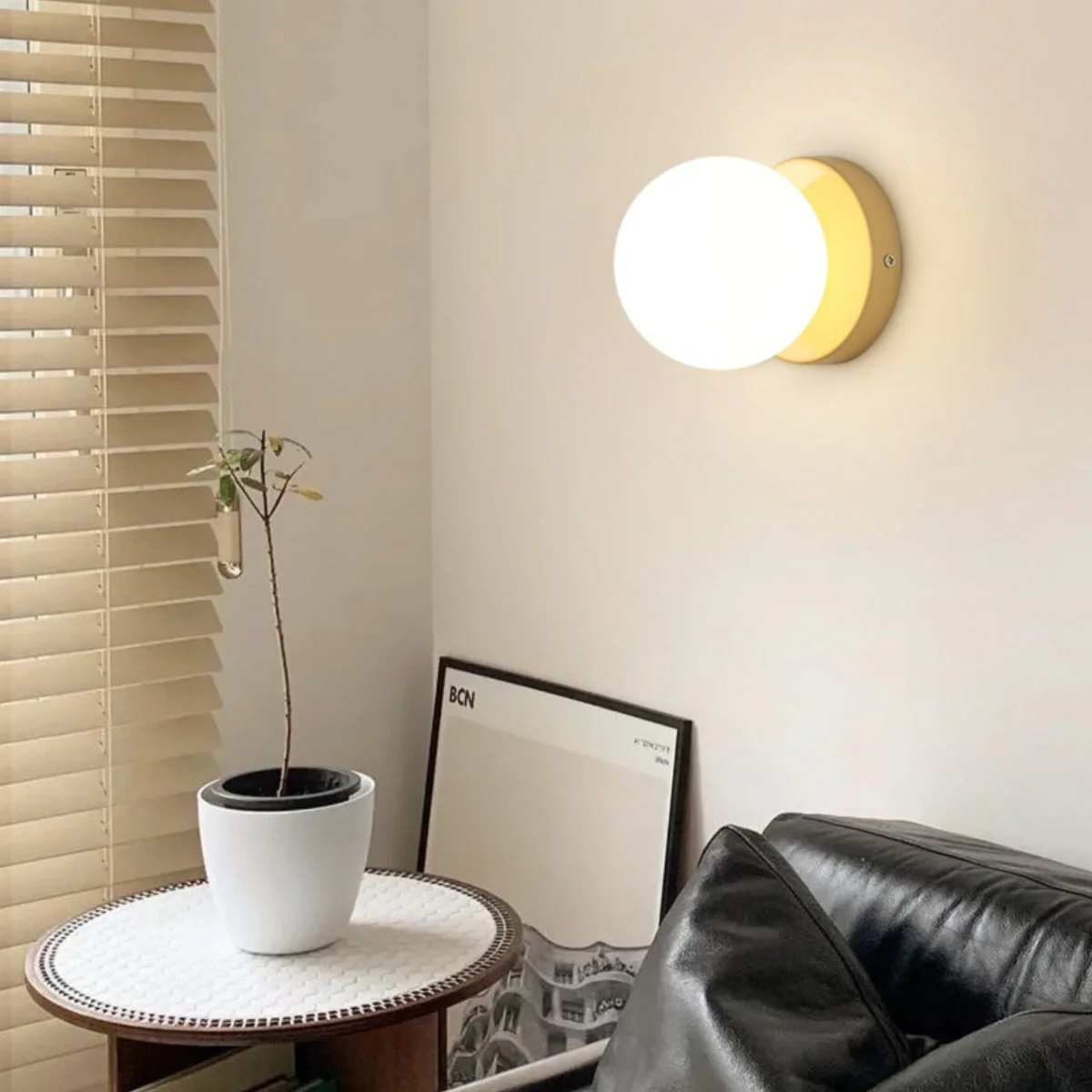 Tinto Indoor Wall Lamp - Image 3