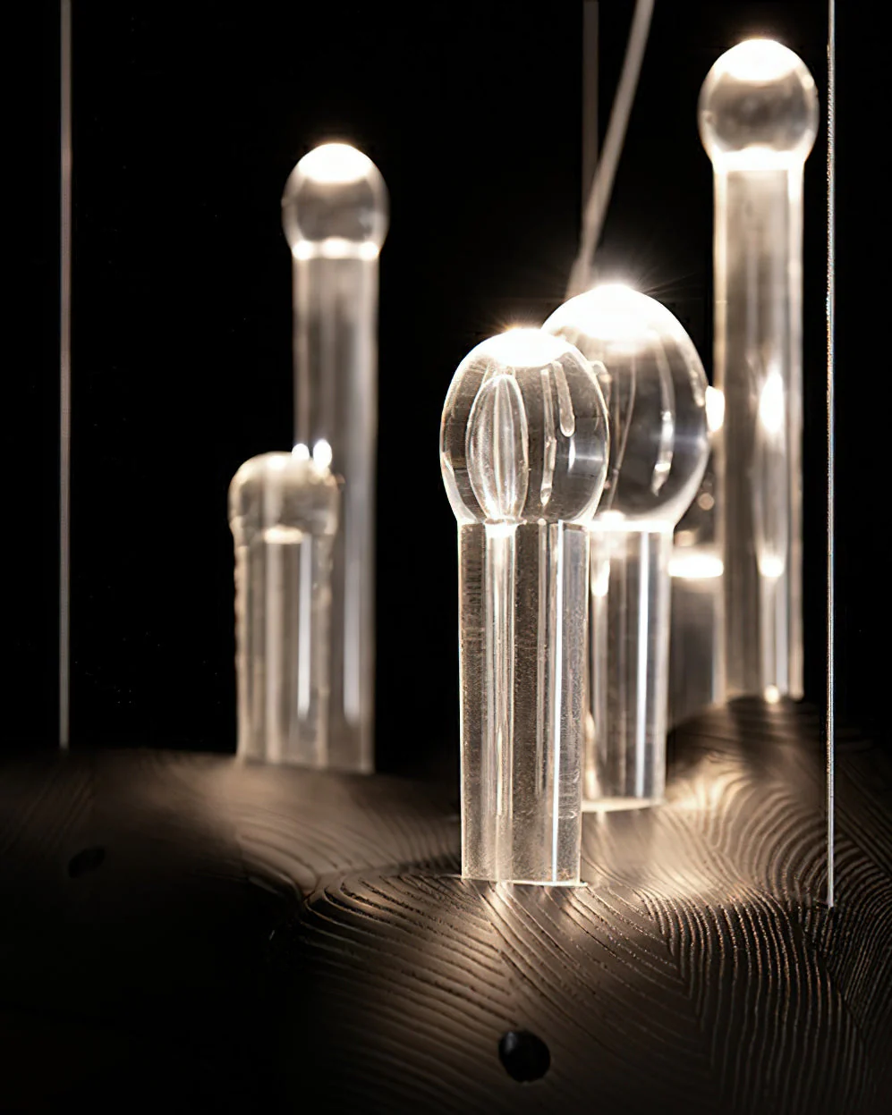 Umare Whimsical Oak Glass Pendant Light - Image 8