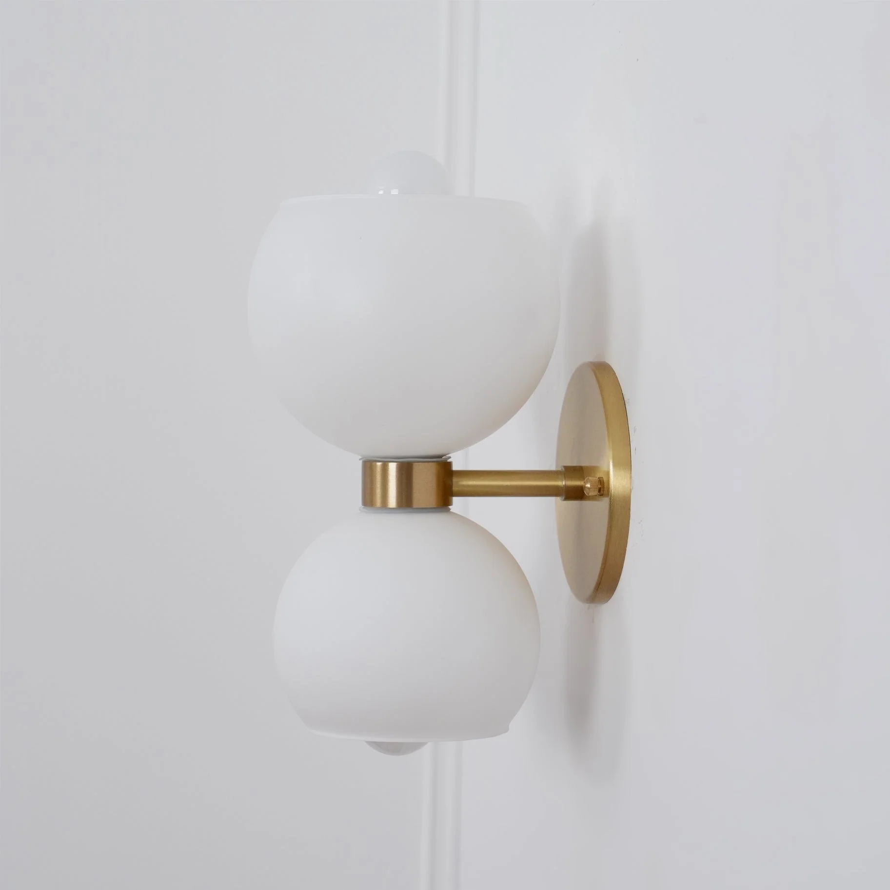 Umarion Round Pearl Glass Sconce Wall lamp - Image 31