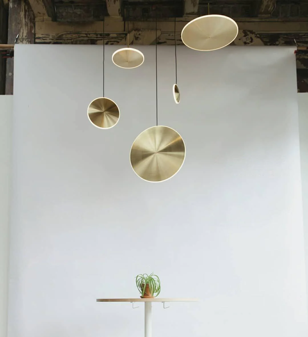 Uvenisra Modern Minimalist Dish Pendant Light - Image 3
