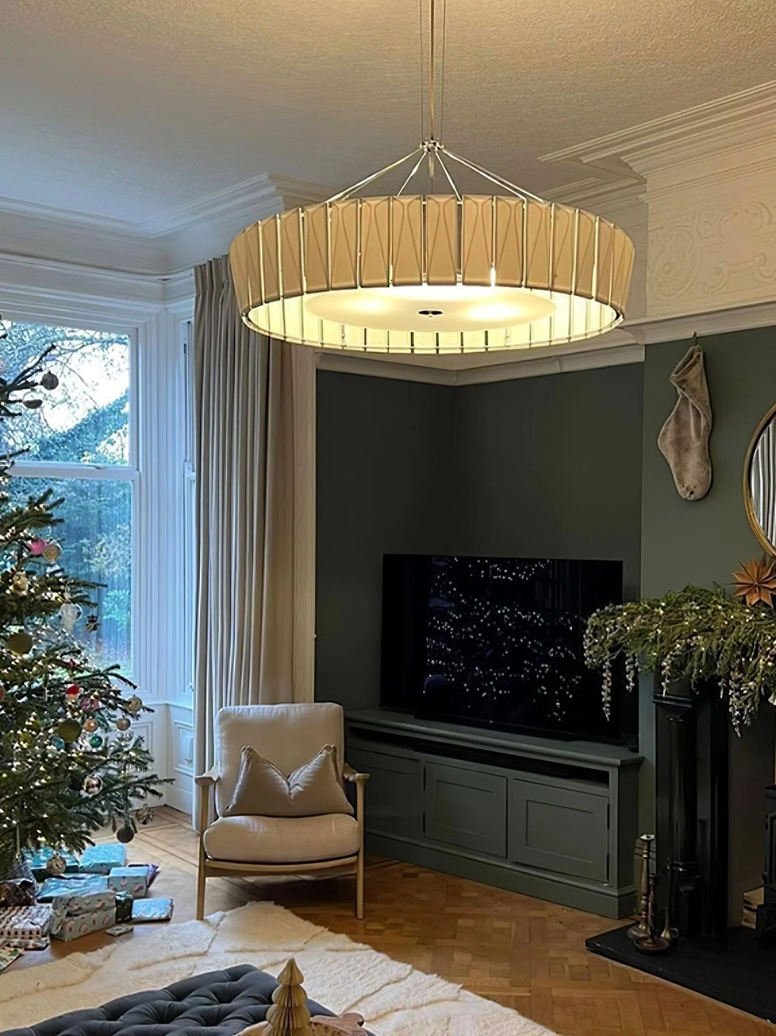 Vaeliora Ribbed Ceramic Pendant Light - Image 13