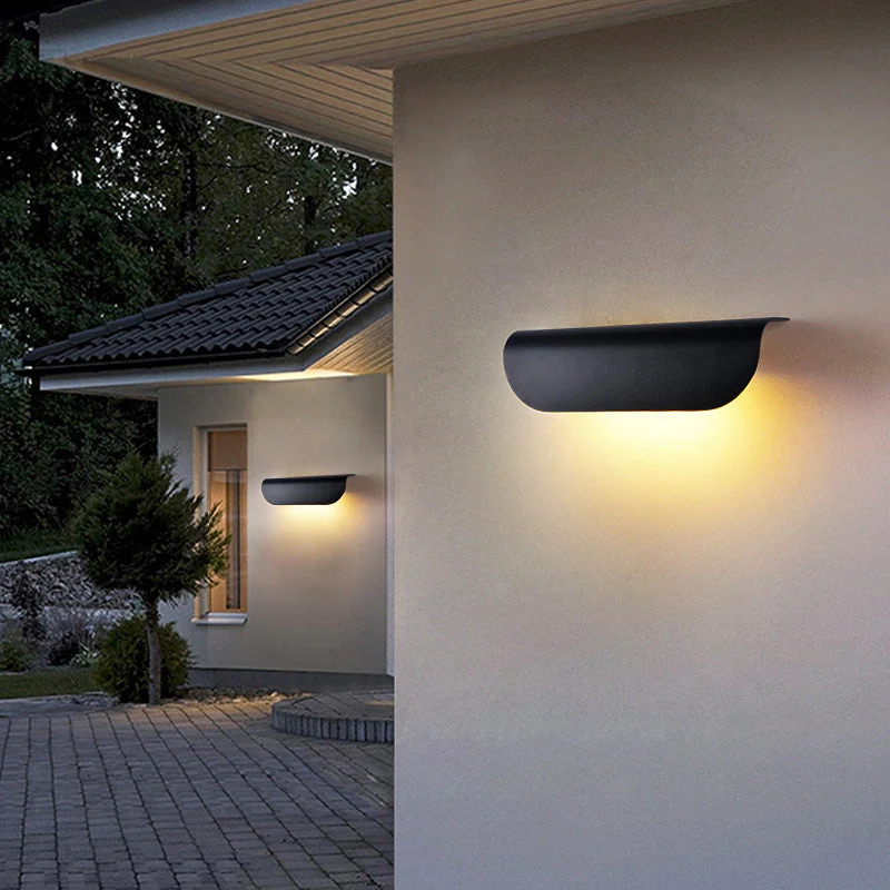 Vaughan Minimalist LED Outdoor Wall Light