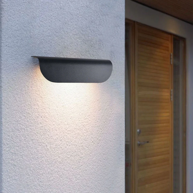 Vaughan Minimalist LED Outdoor Wall Light - Image 3