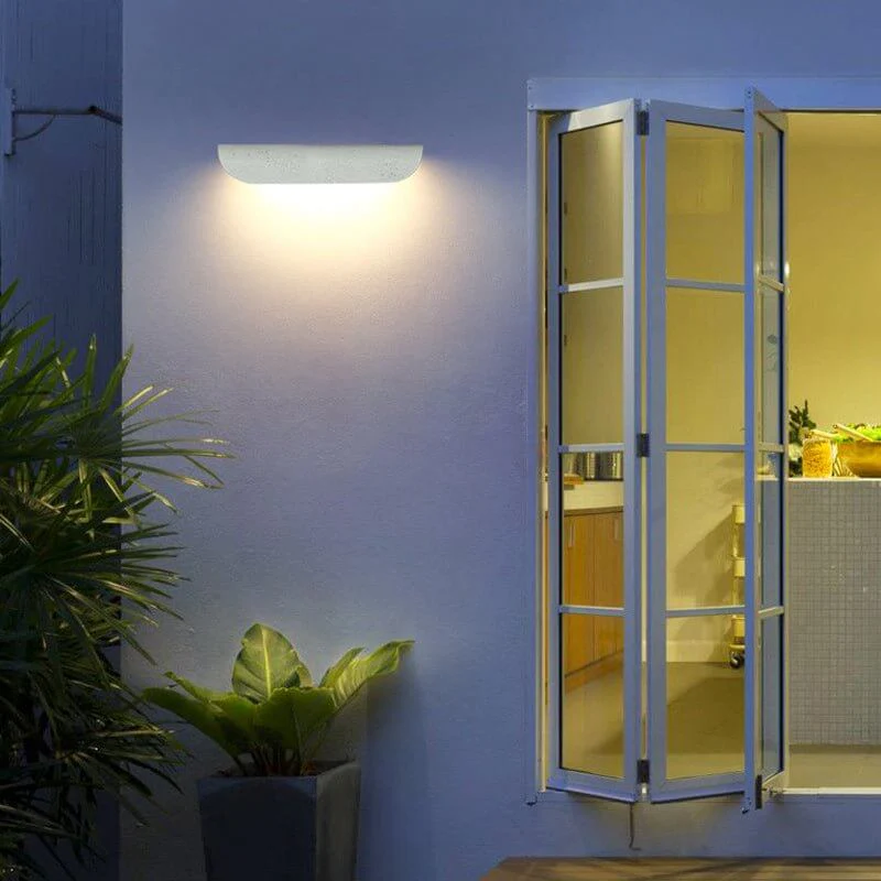 Vaughan Minimalist LED Outdoor Wall Light - Image 5