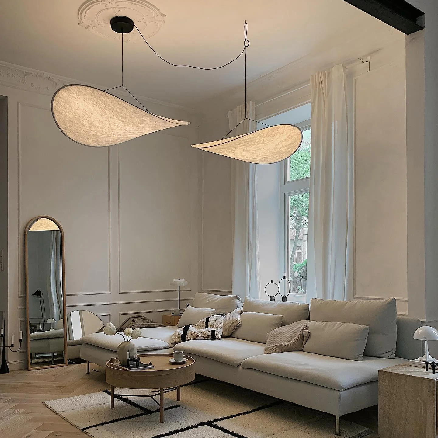 Vela Minimalist Silk Pendant Light - Image 32