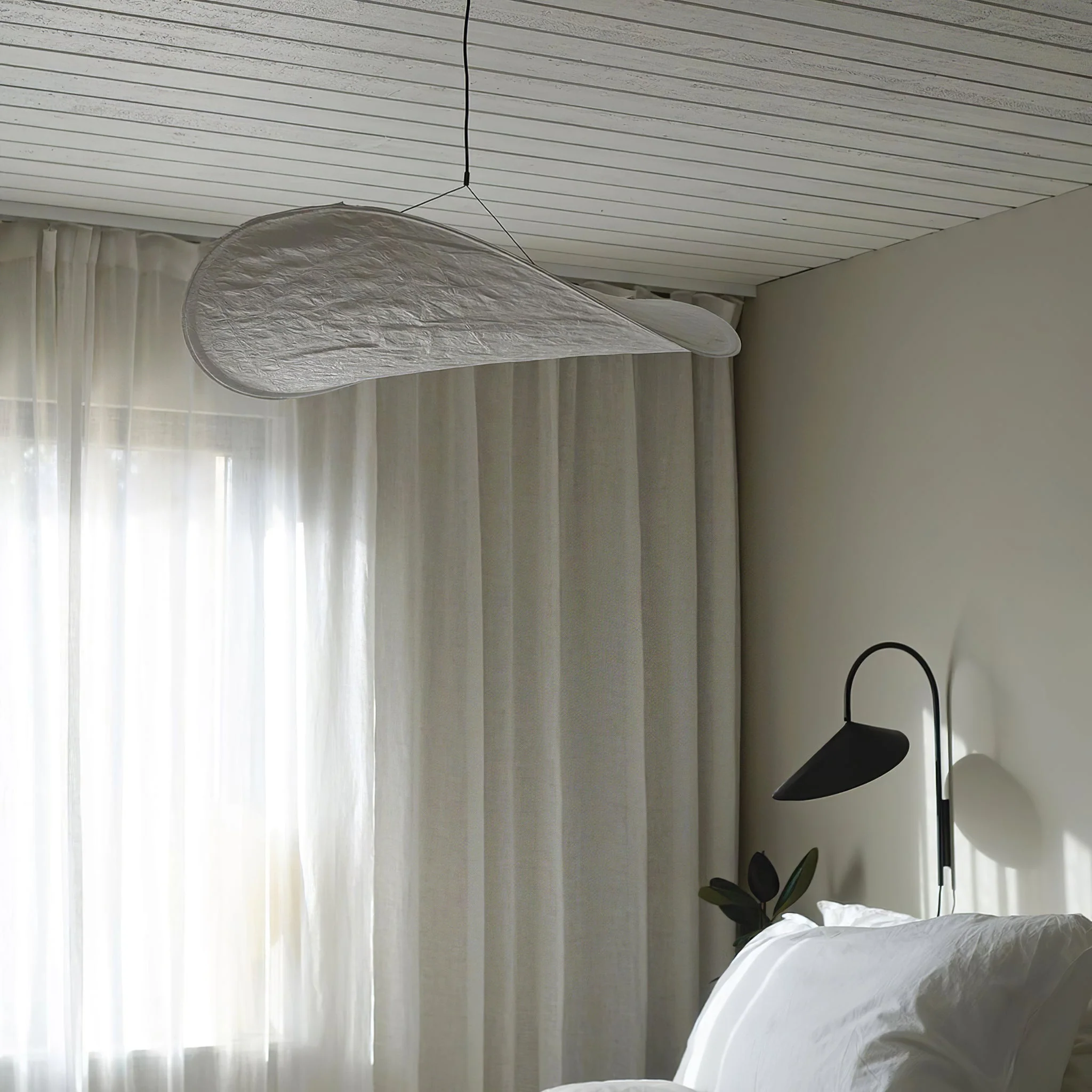 Vela Minimalist Silk Pendant Light - Image 42