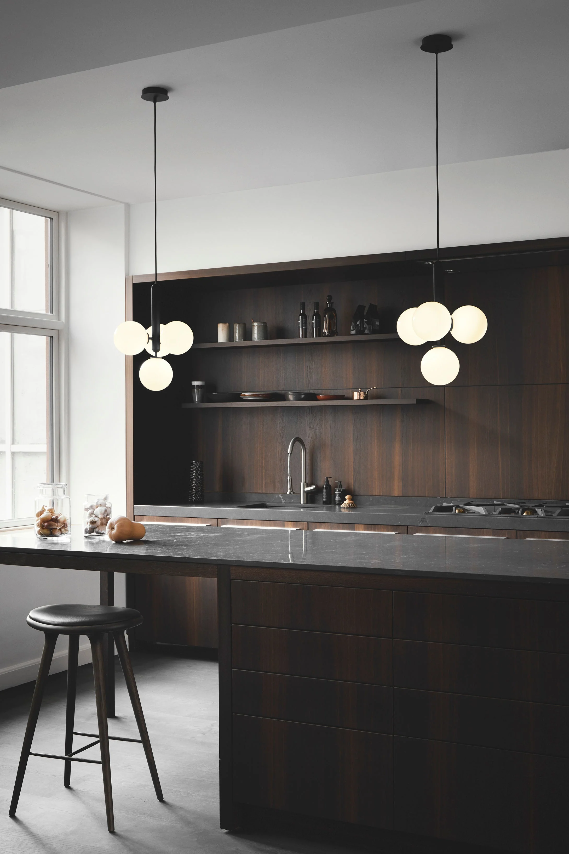 Velain Brass Industrial Pendant Light - Image 96