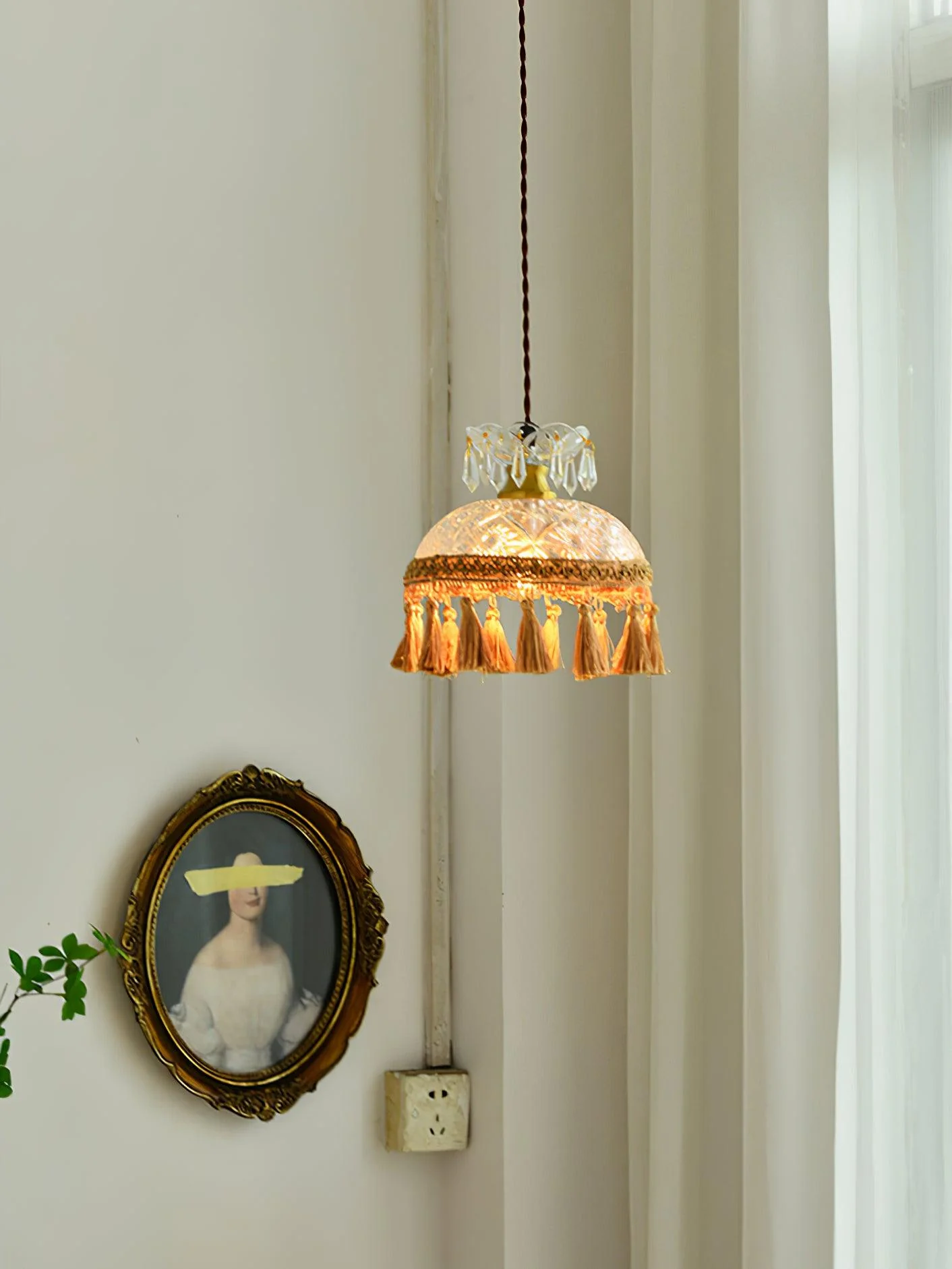 Veloce Brass Glass Luxurious Pendant Light - Image 25