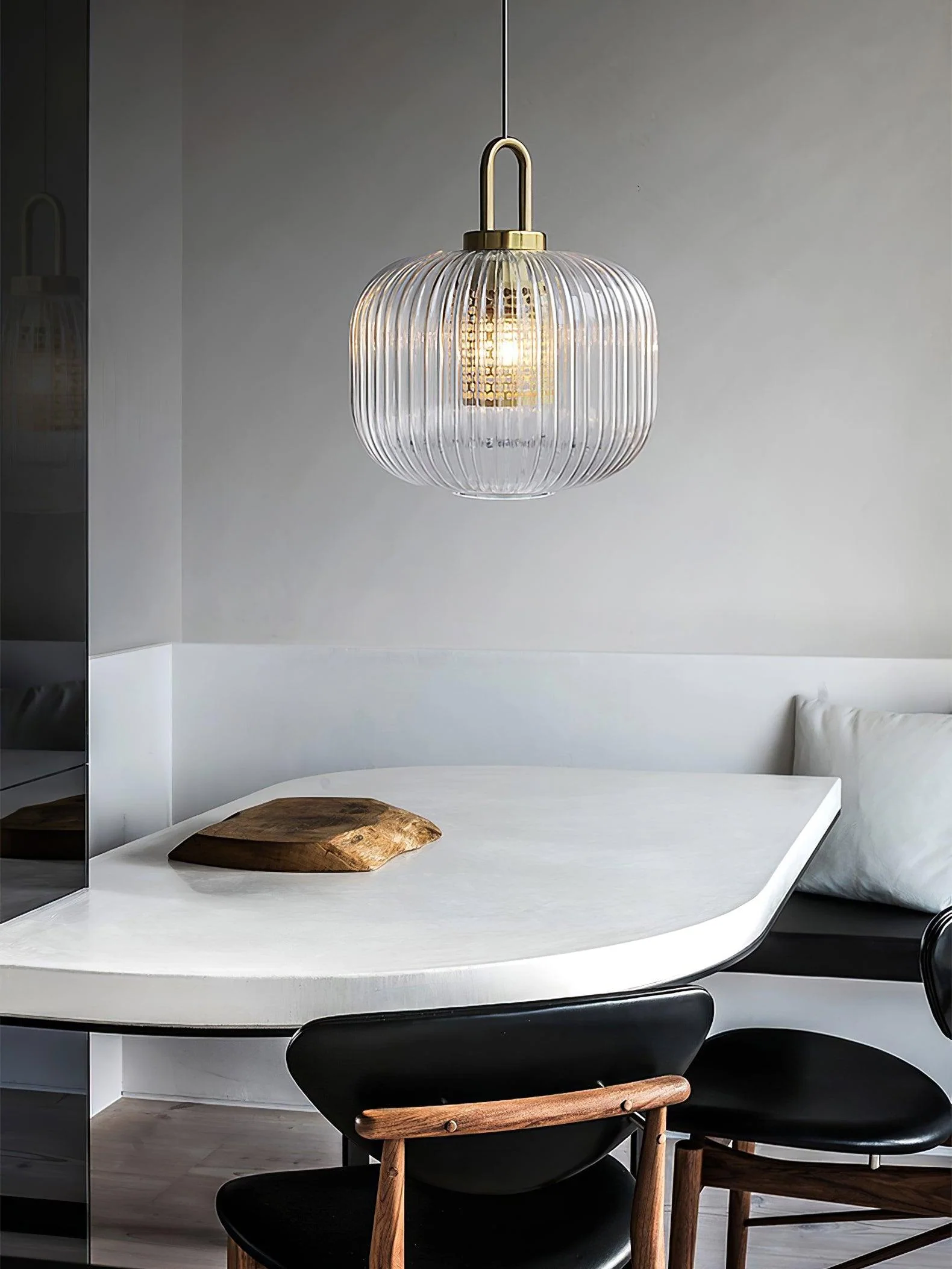 Velorce Light Luxury Pendant Light - Image 8