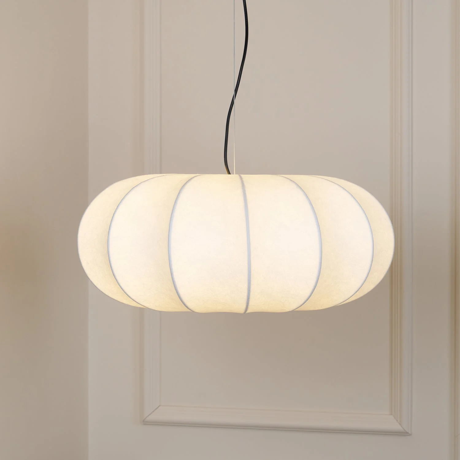 Vioren Silk Traditional Pendant Lamp - Image 4