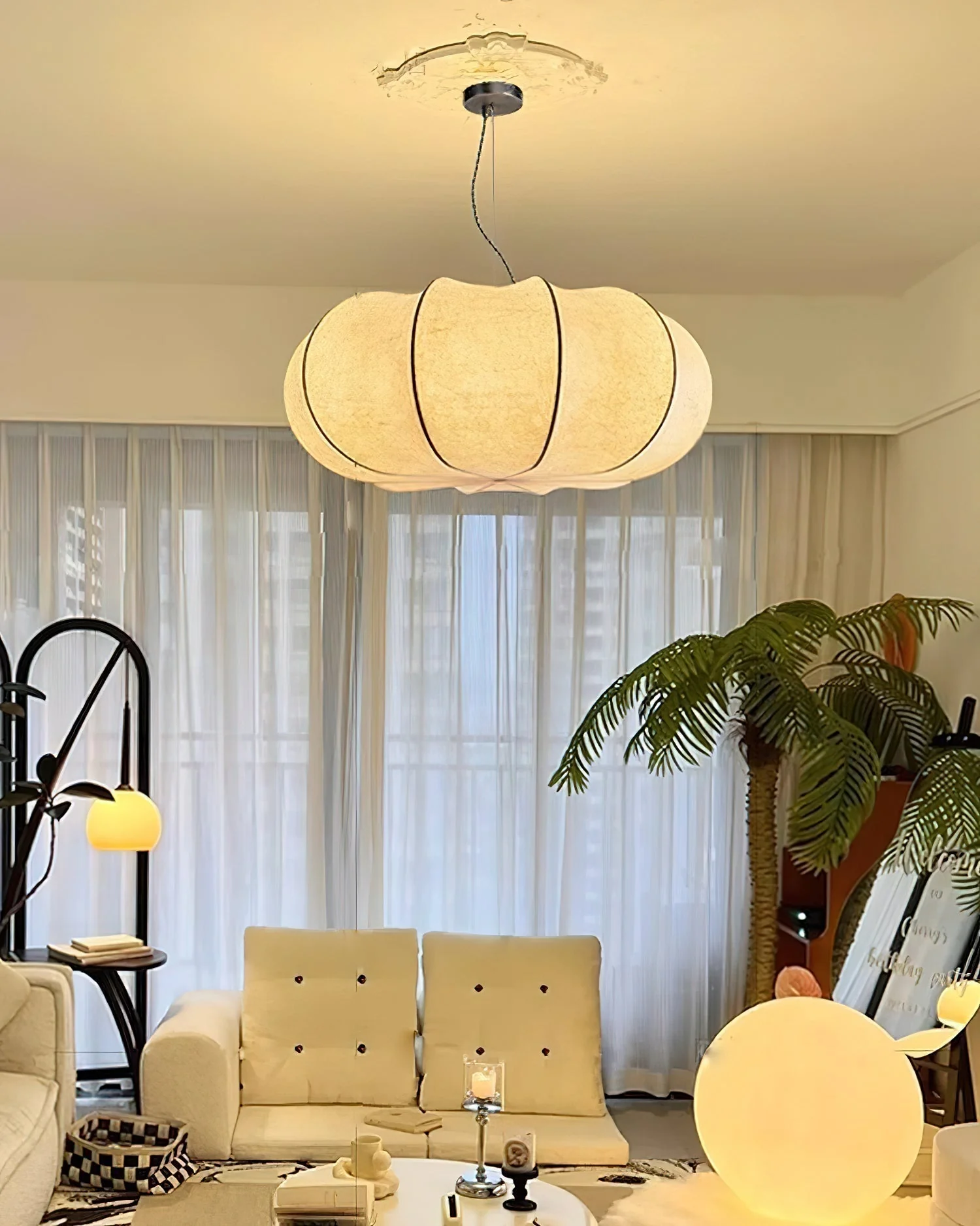 Vioren Silk Traditional Pendant Lamp - Image 6