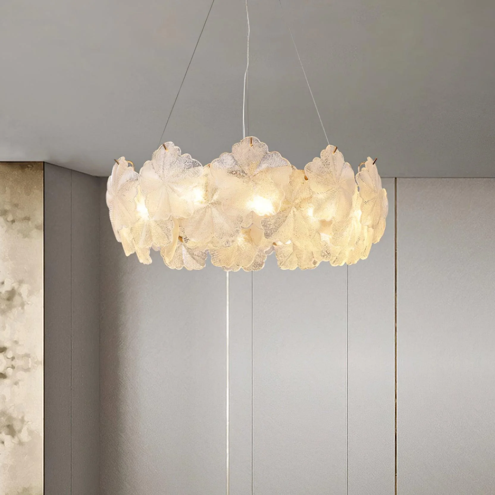 Vitheir Floral Glass Chandelier - Image 12