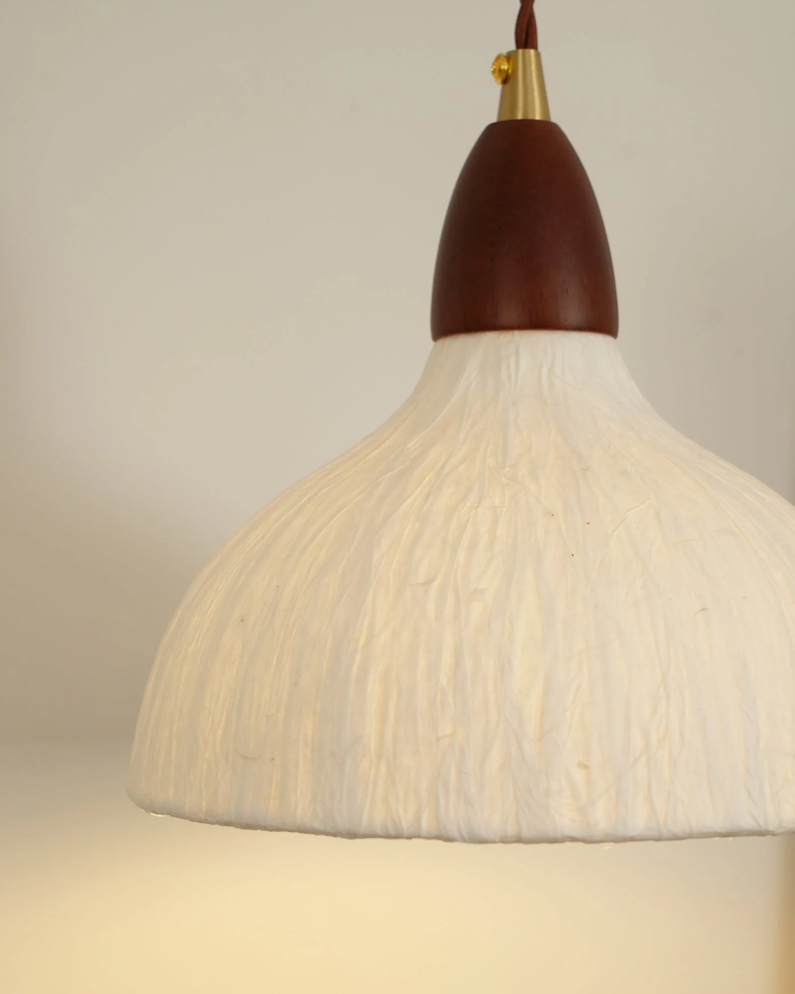 Vitheos Elegance Natural Walnut Wood Wall Lamp - Image 20