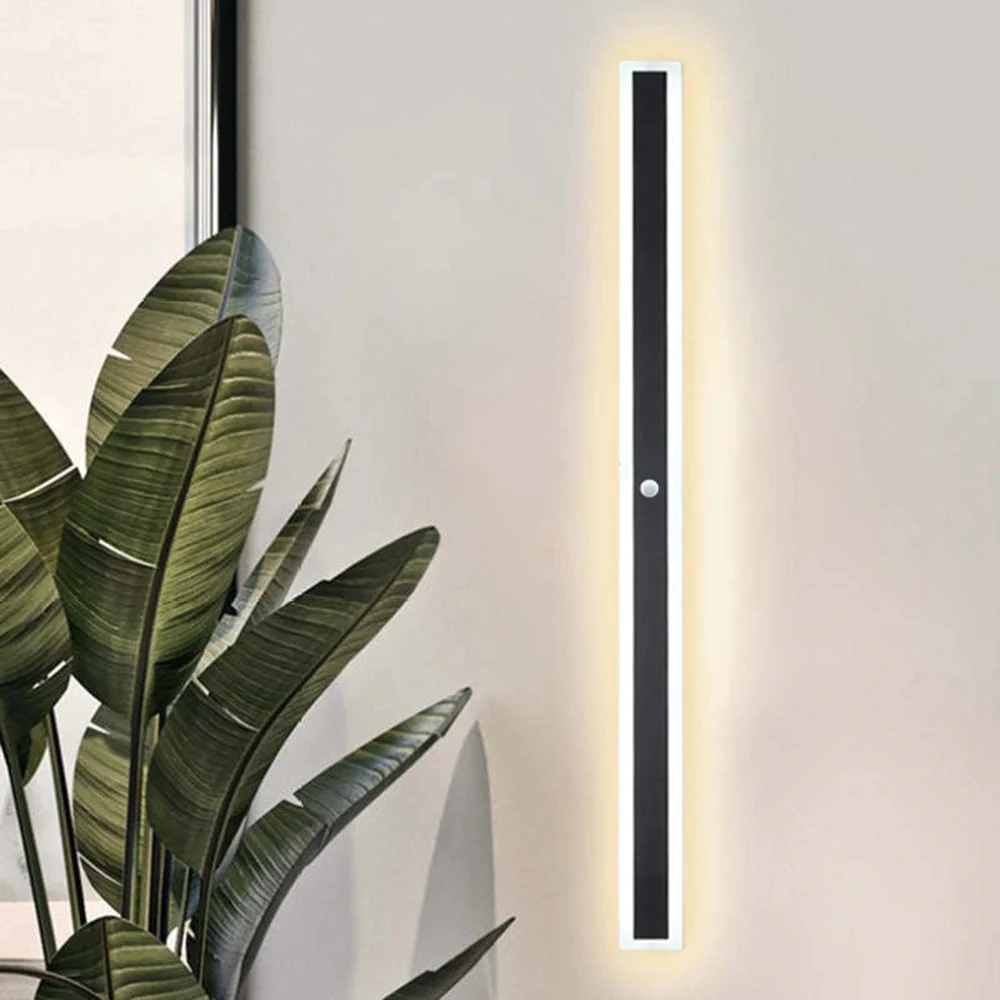 Vynn Linear Outdoor Wall Lamp - Image 22