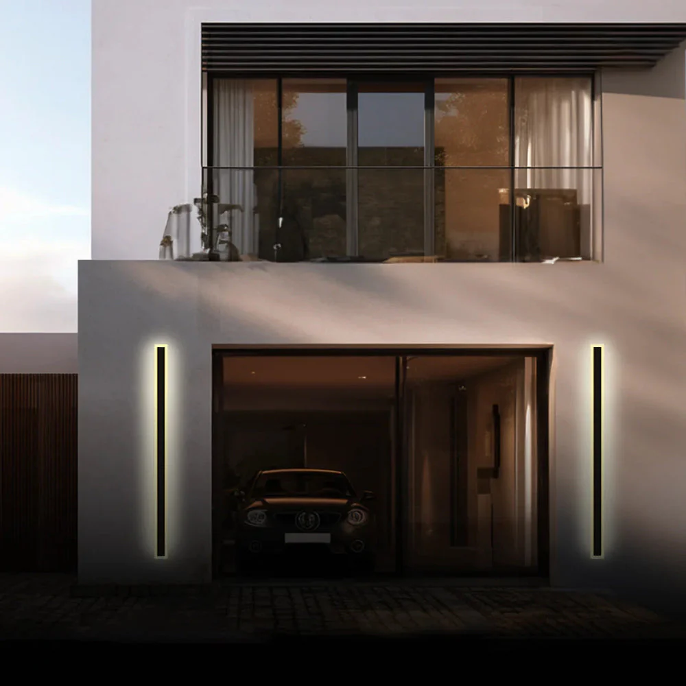 Vynn Linear Outdoor Wall Lamp - Image 3