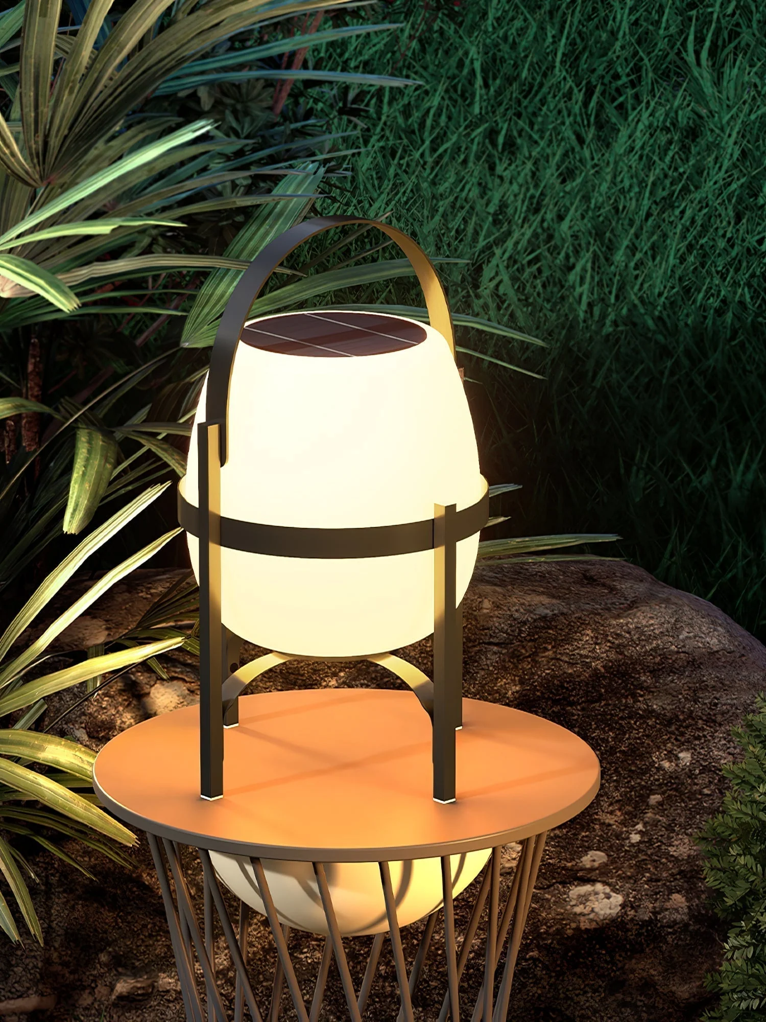 Wayne Minimalist Outdoor Light - Image 2