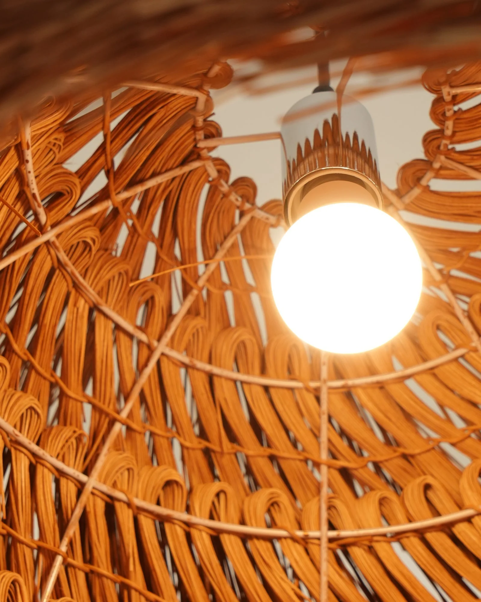 Wickora Vintage Wicker Pendant Lamp - Image 38