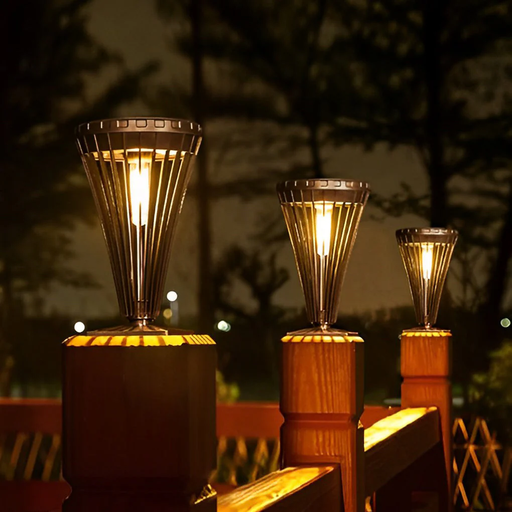 Willow Intelligent LED Solar ABS Outdoor Pathway Lights - Image 3