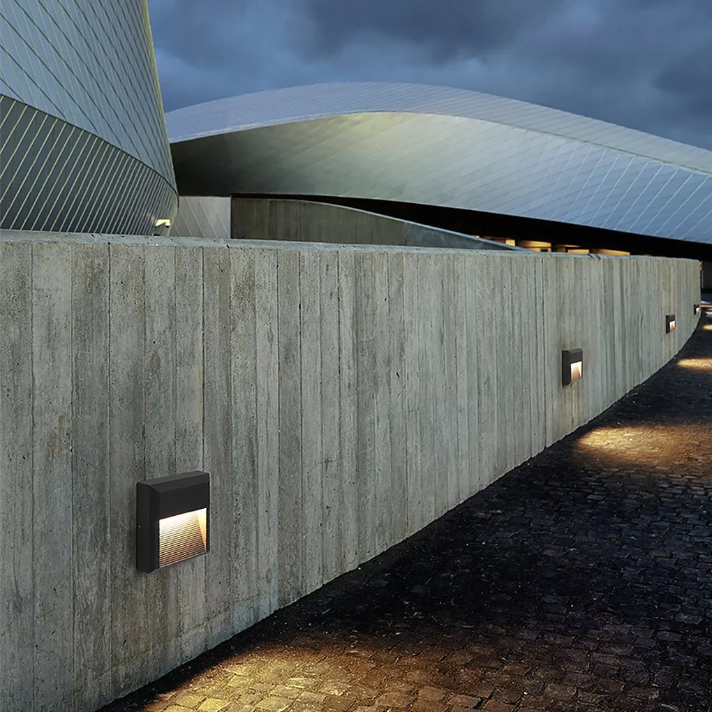 Wyan LED Corner Courtyard Outdoor Step Lights - Image 11