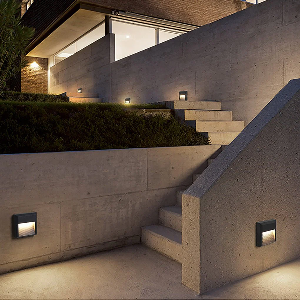 Wyan LED Corner Courtyard Outdoor Step Lights - Image 12