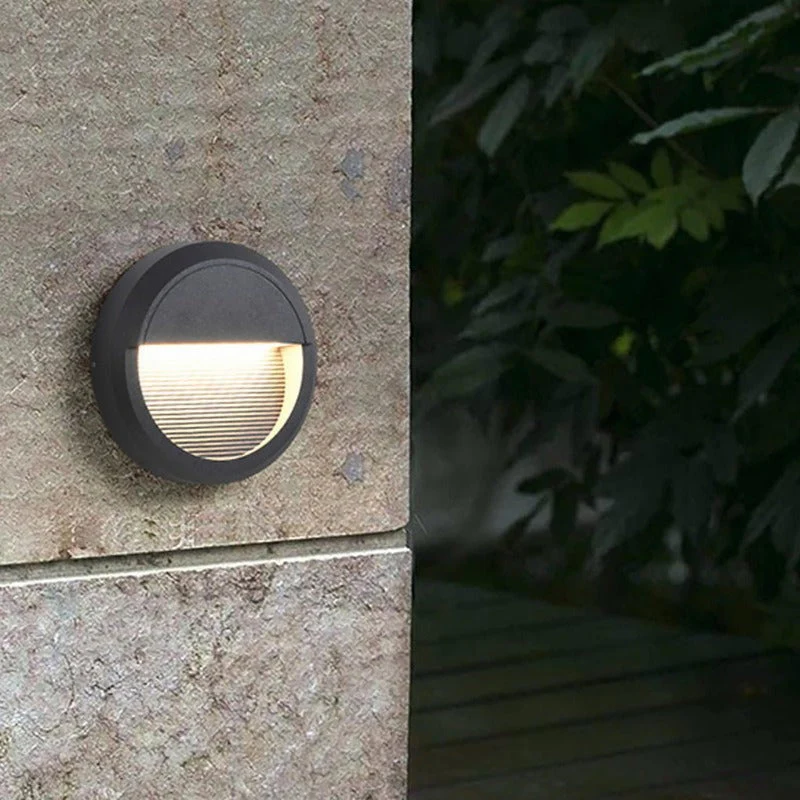Wyan LED Corner Courtyard Outdoor Step Lights - Image 13