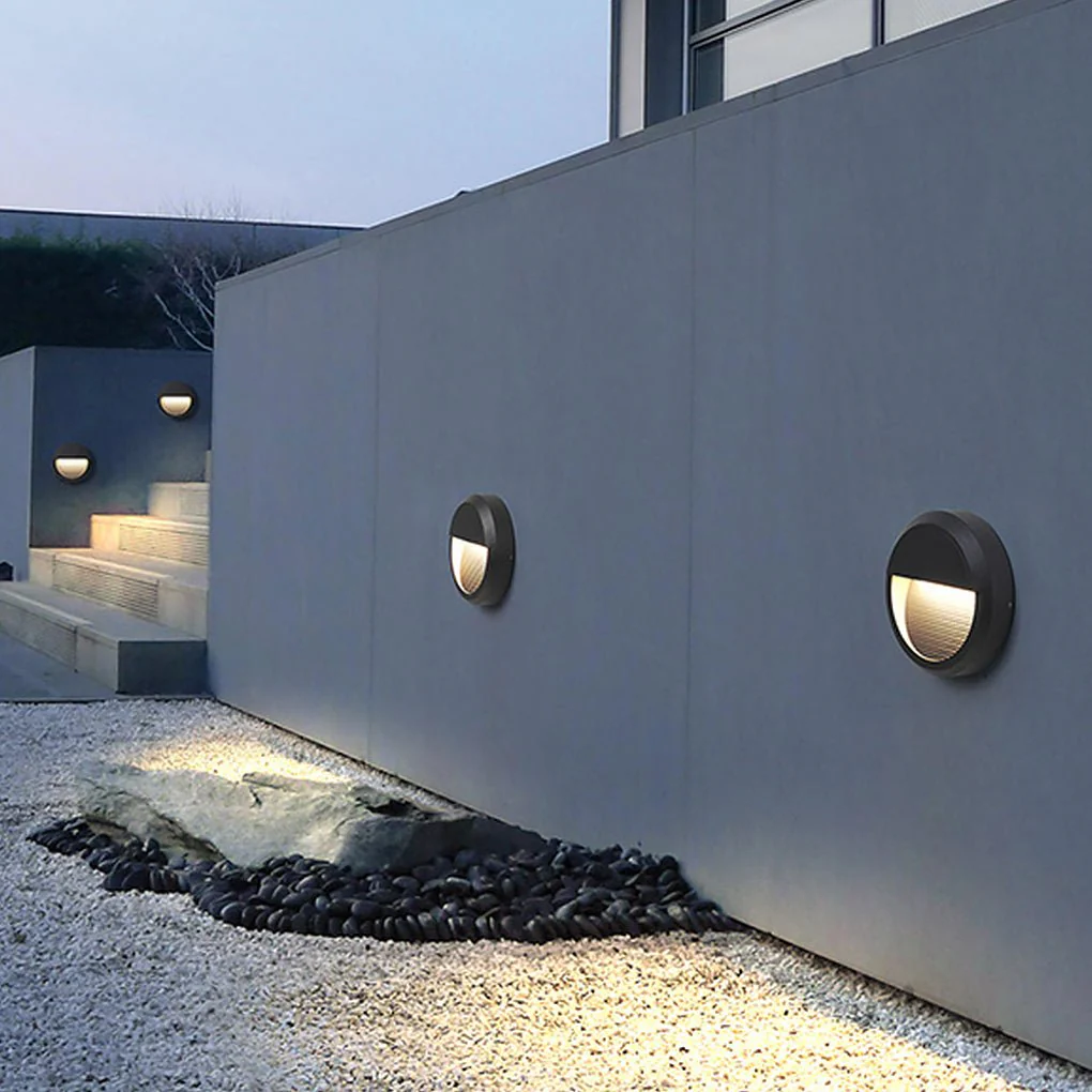 Wyan LED Corner Courtyard Outdoor Step Lights - Image 9