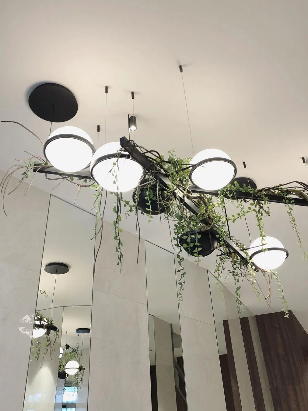 Xenith Contemporary Pendant Lamp - Image 6