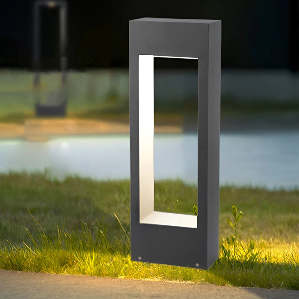 Youthful Frame Durable Outdoor Lawn Light