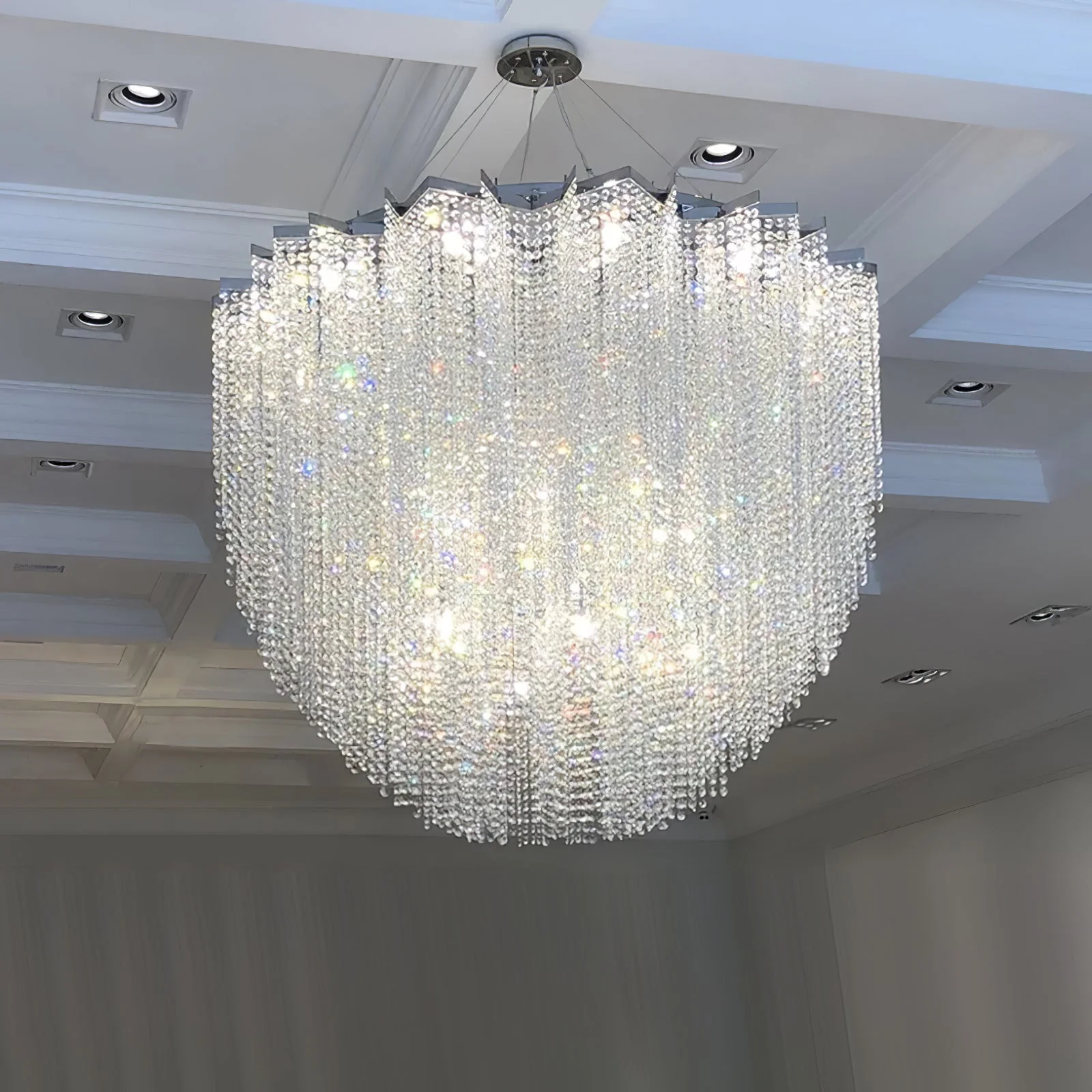 Zashayra Crystal Column Chandelier - Image 17