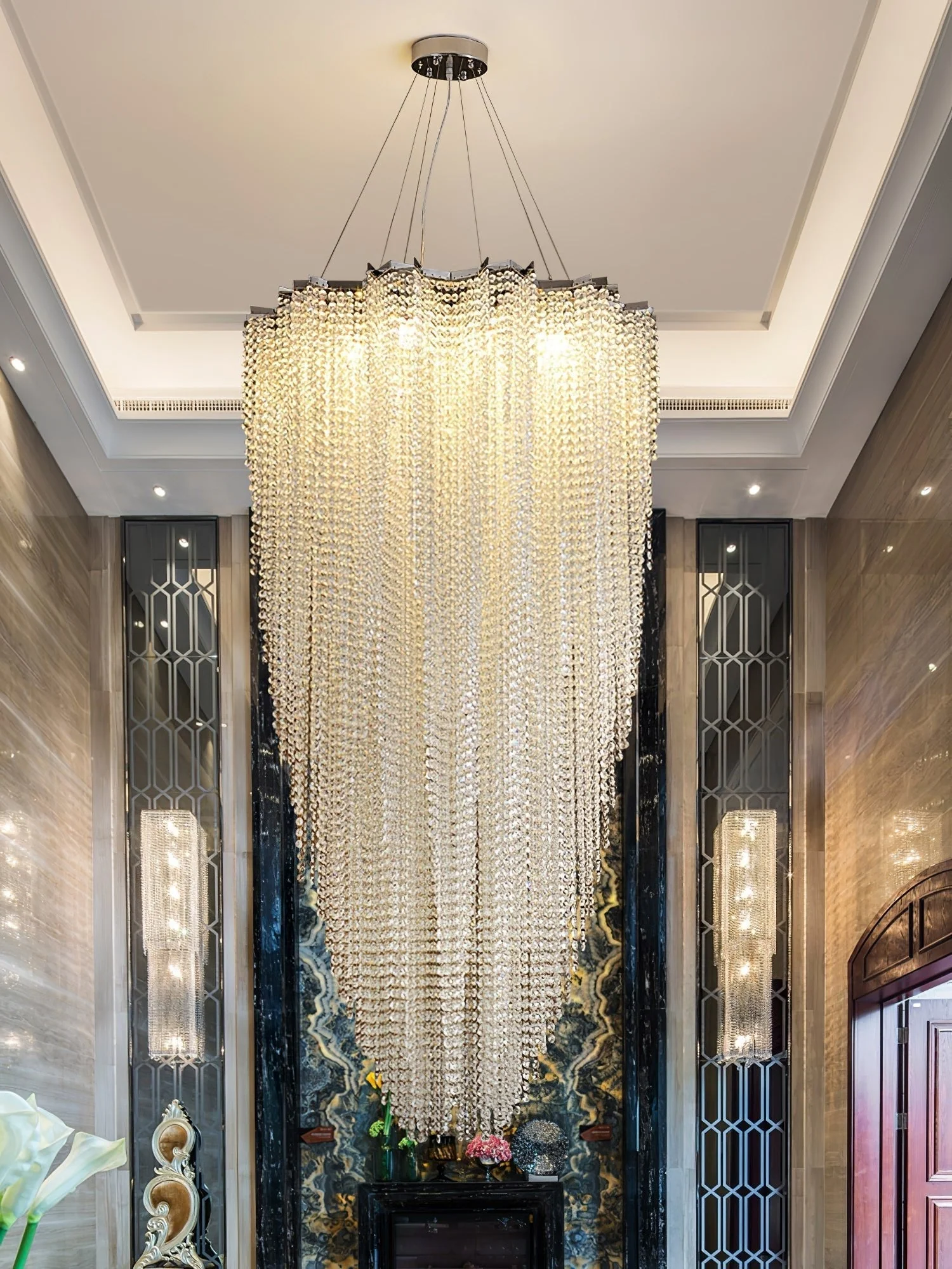 Zashayra Crystal Column Chandelier - Image 27